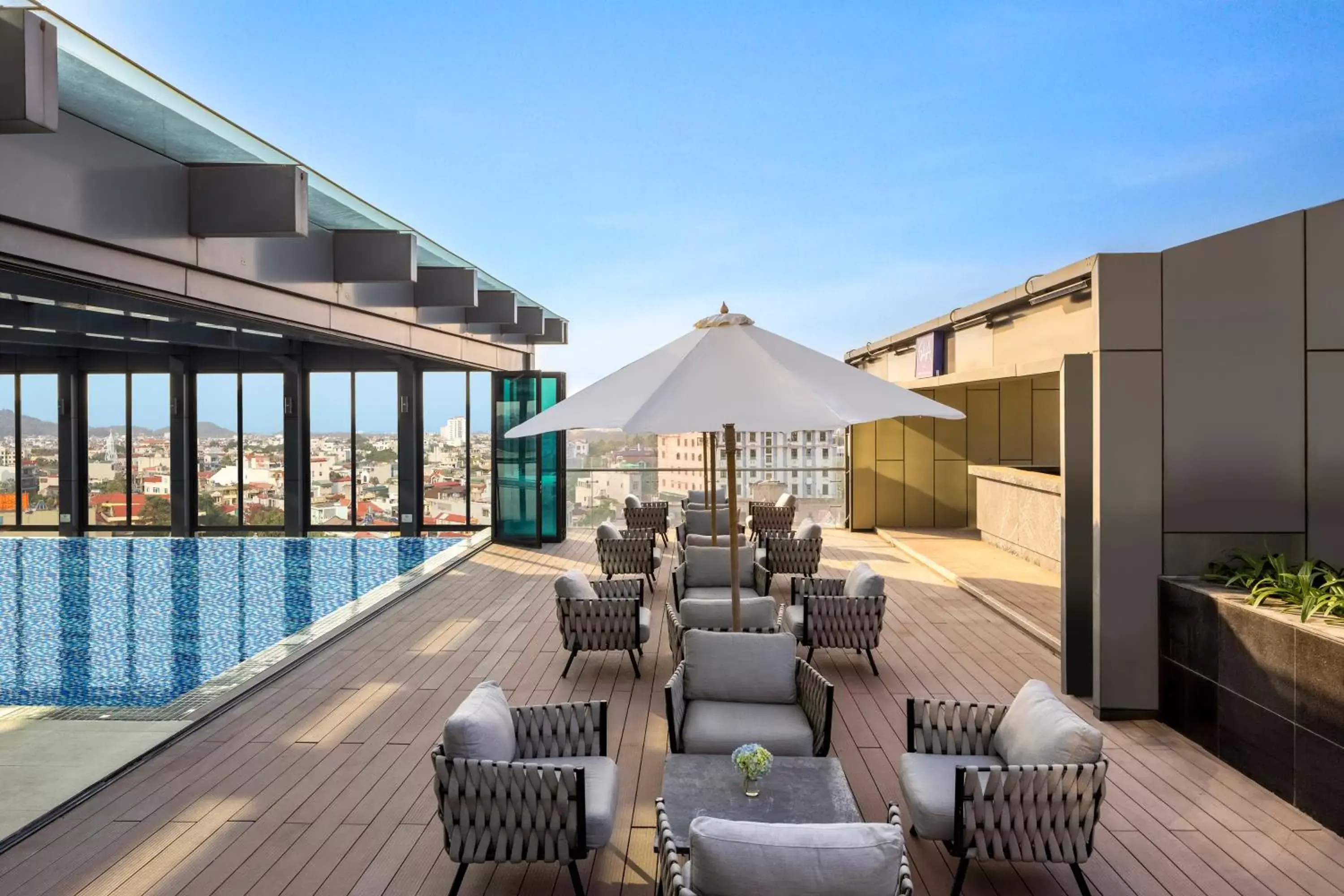 Balcony/Terrace, Swimming Pool in Melia Vinpearl Thanh Hoa