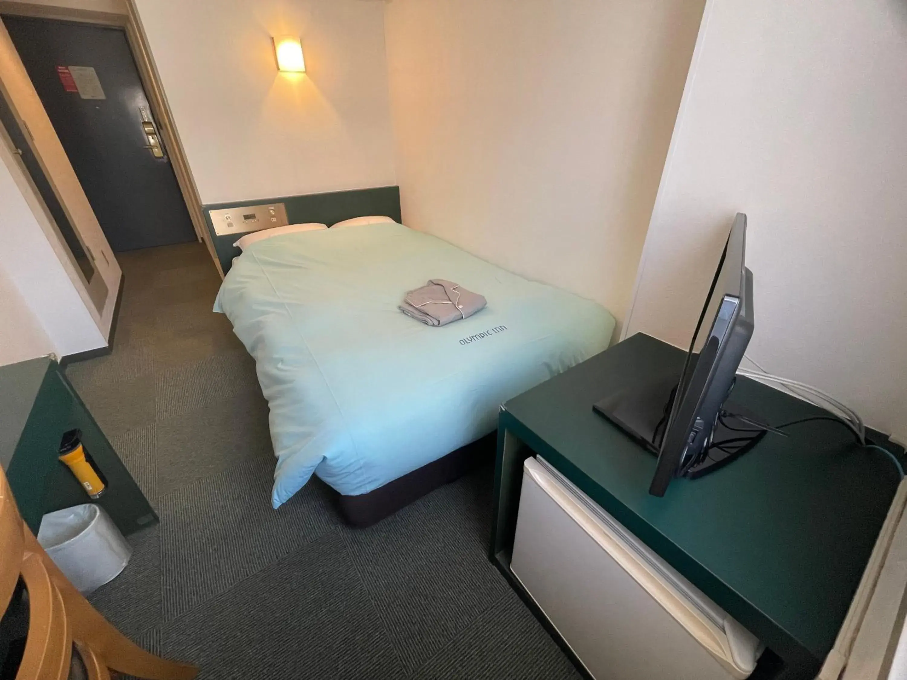 Double Room with Small Double Bed - single occupancy - Smoking in Olympic Inn Azabu Double Room with Small Double Bed - single occupancy - Smoking in Olympic Inn Azabu