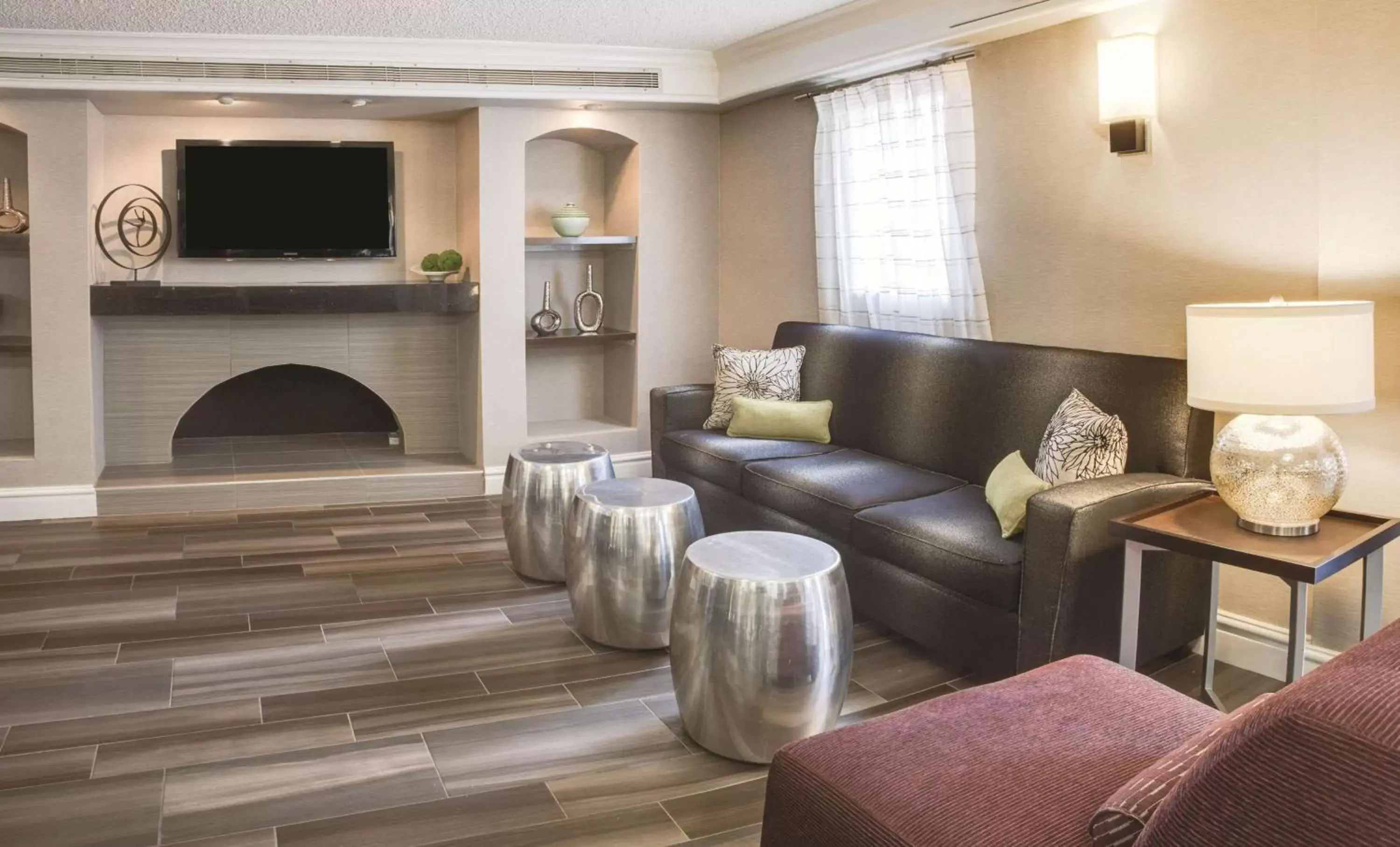 Lobby or reception, Seating Area in La Quinta Inn by Wyndham Ventura