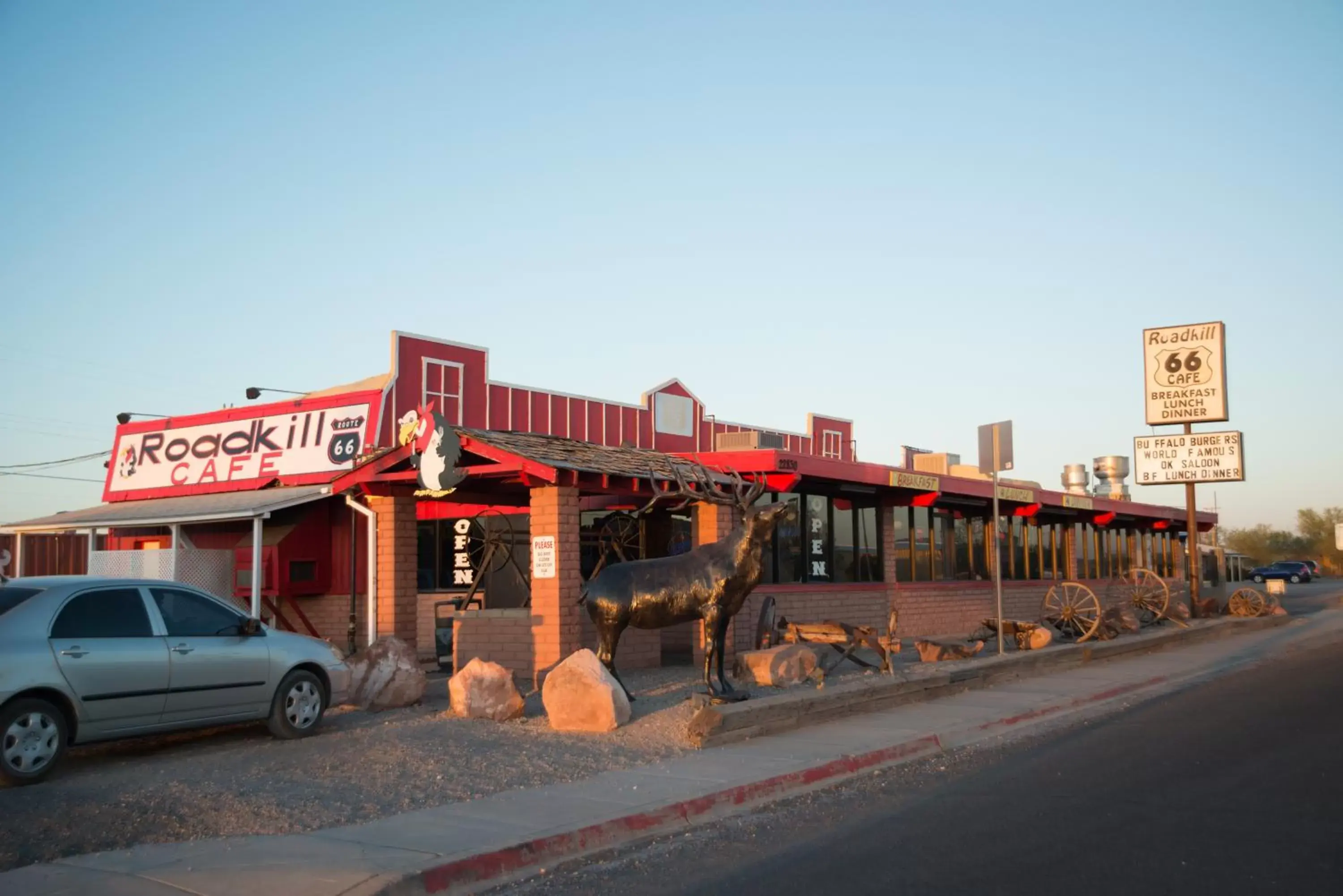 Restaurant/places to eat, Property Building in Historic Route 66 Motel