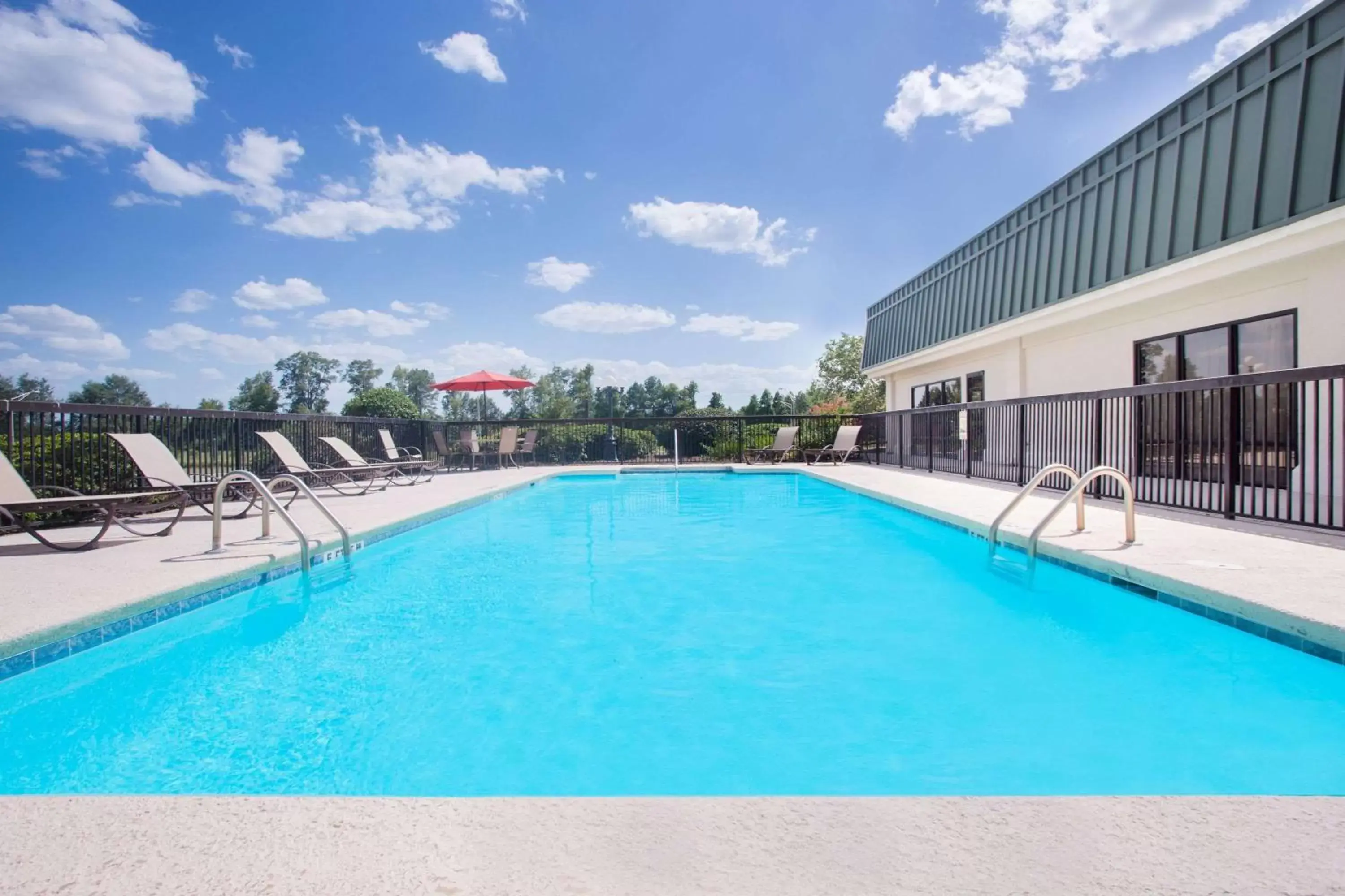 On site, Swimming Pool in Days Inn by Wyndham Metter