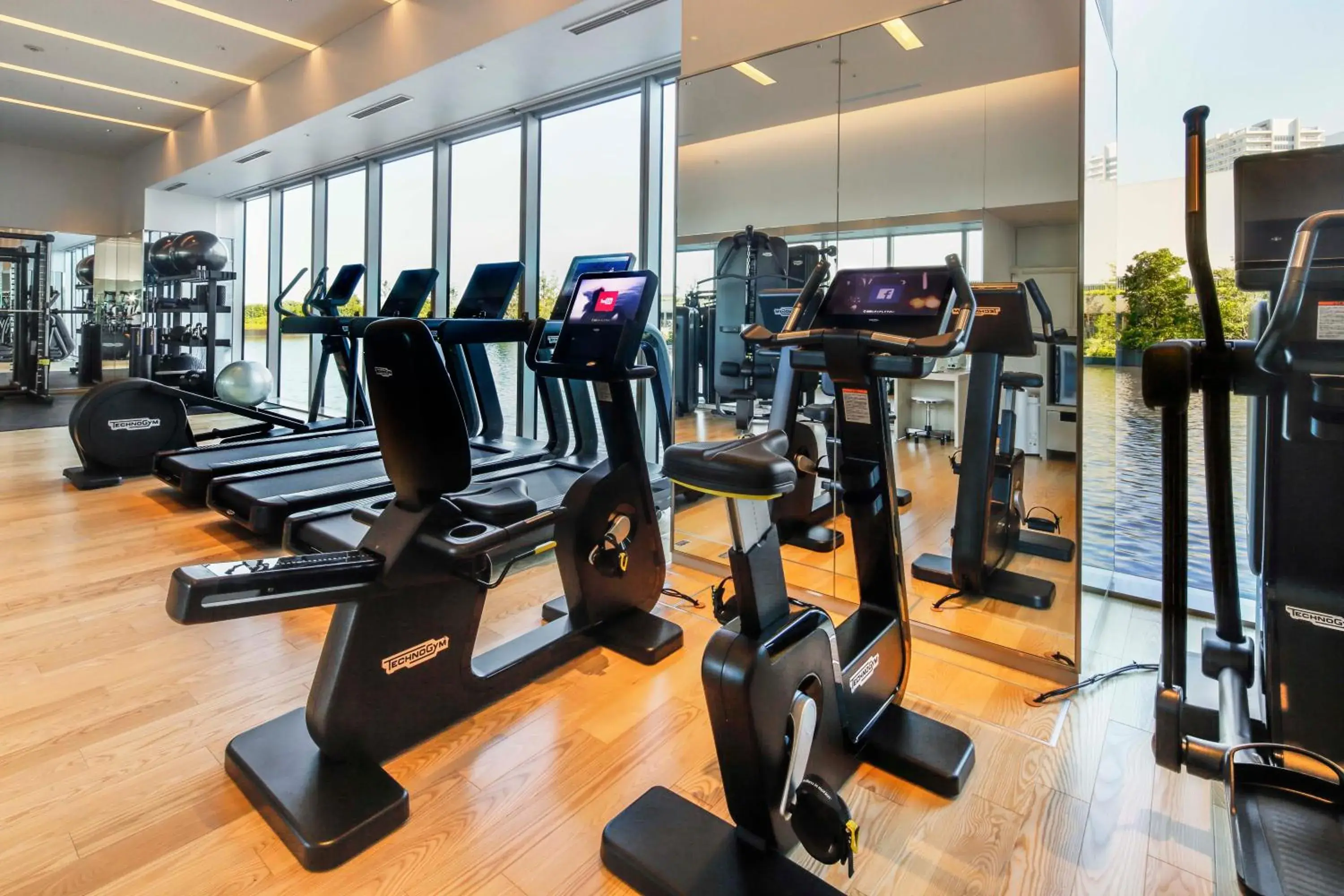 Fitness centre/facilities in The Kahala Hotel & Resort Yokohama Fitness centre/facilities in The Kahala Hotel & Resort Yokohama