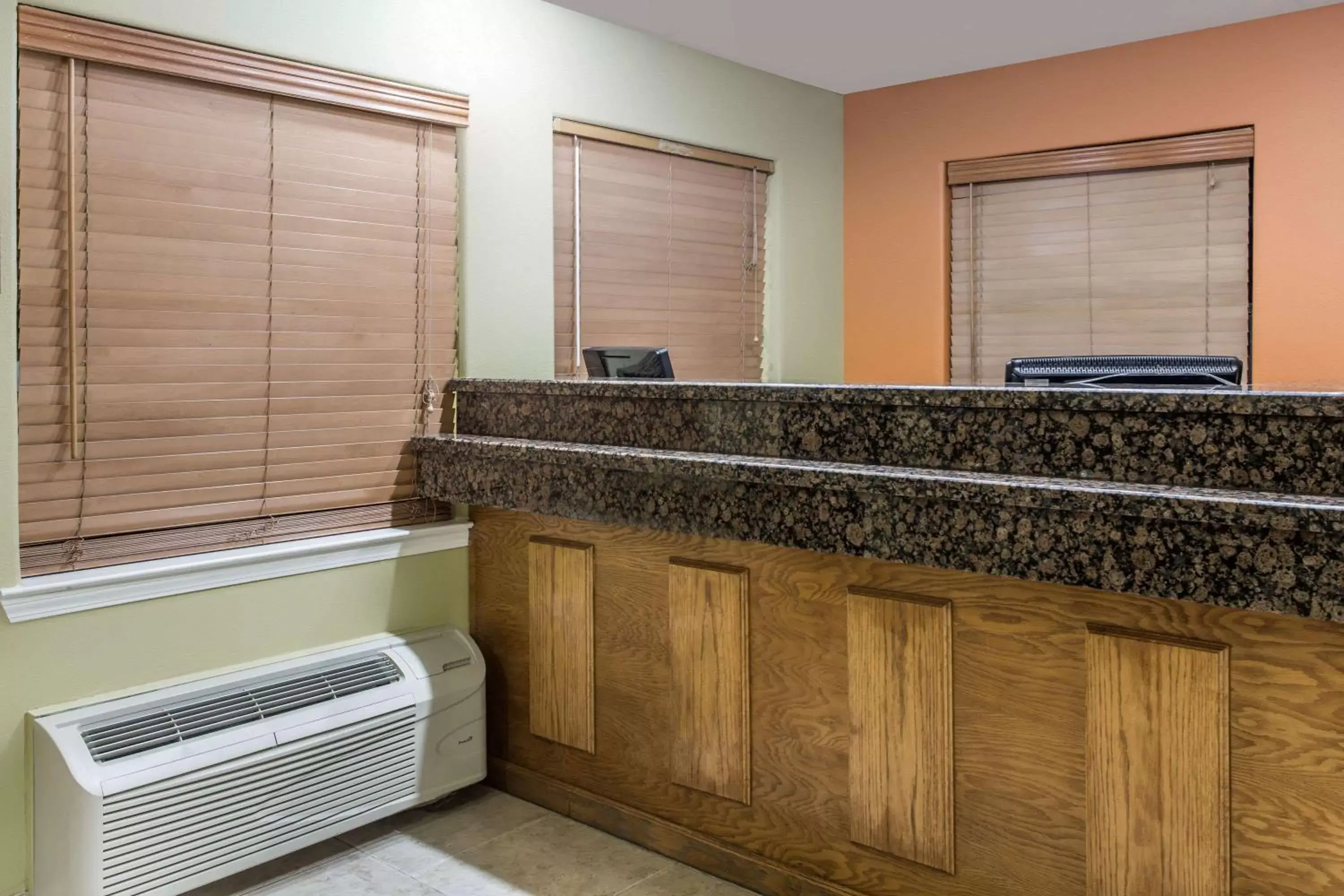 Lobby or reception, Bathroom in Days Inn by Wyndham Orange