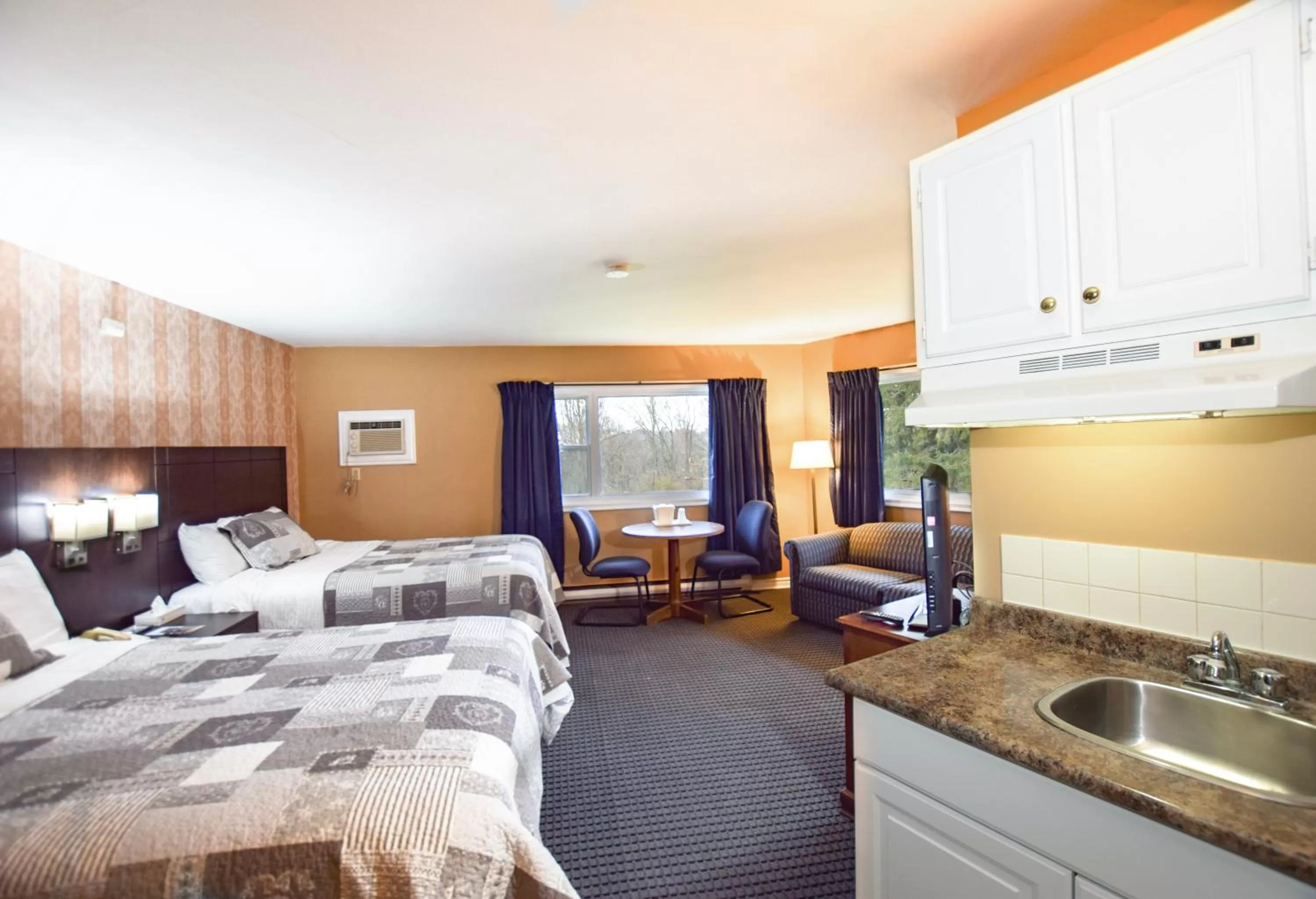 Bed in Countryside Inn