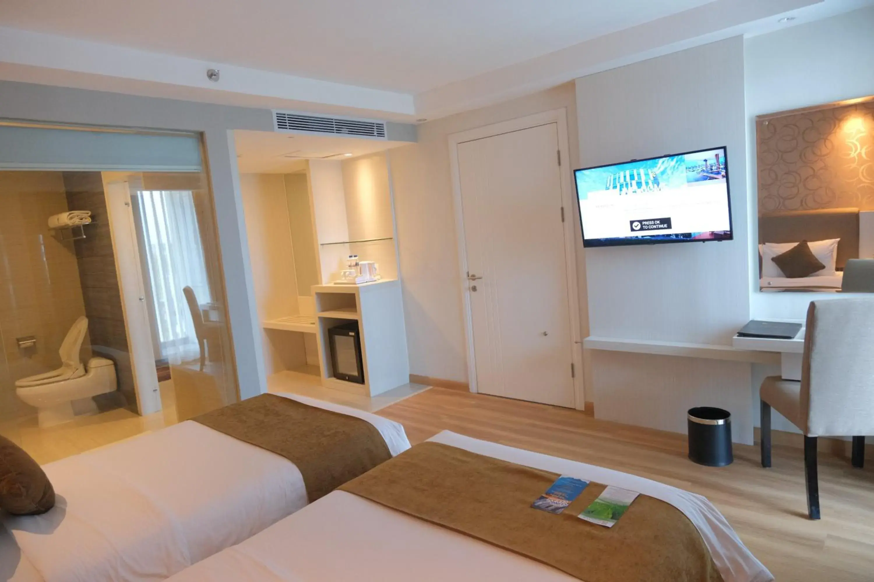 TV/Entertainment Center in Platinum Adisucipto Yogyakarta Hotel & Conference Center