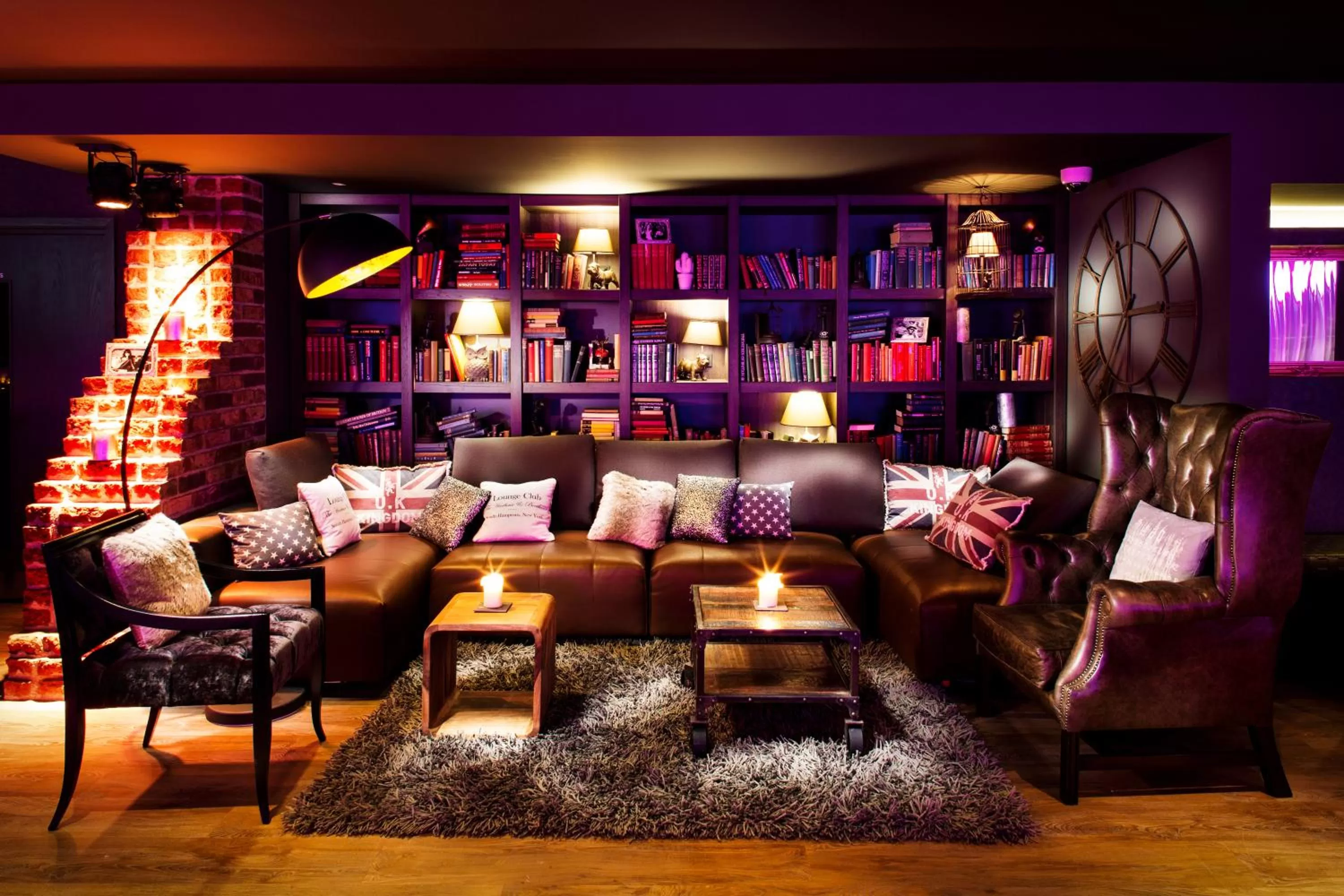 Lounge or bar in pentahotel Brussels City Centre