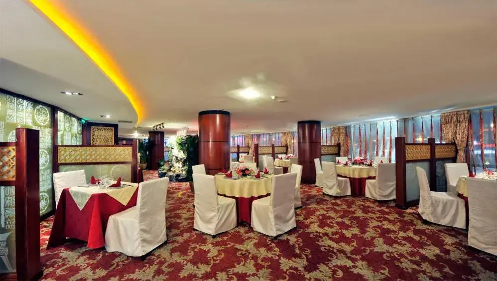 Banquet Facilities in Super House International