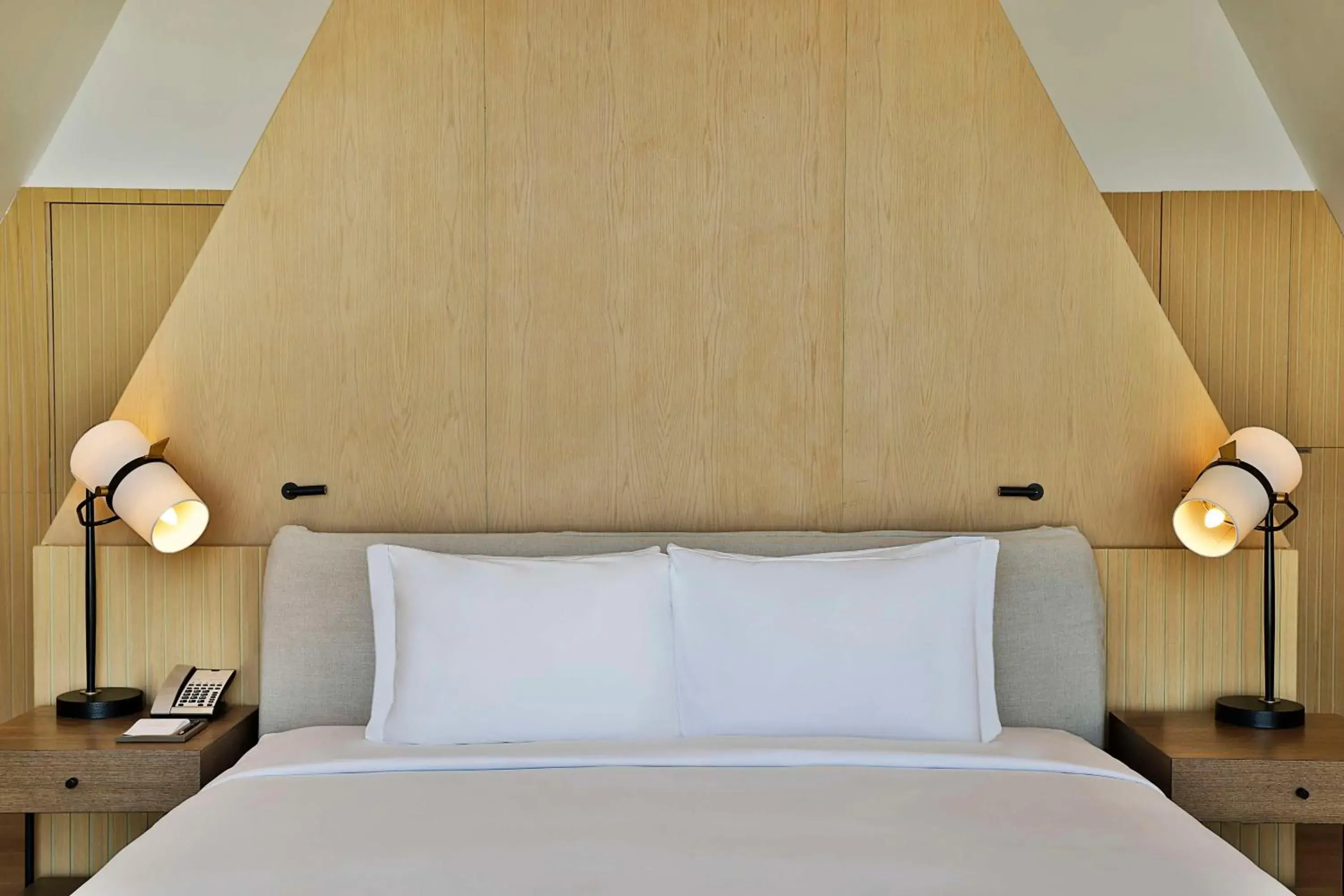 Bed in Katara Hills Doha, Lxr Hotels & Resorts