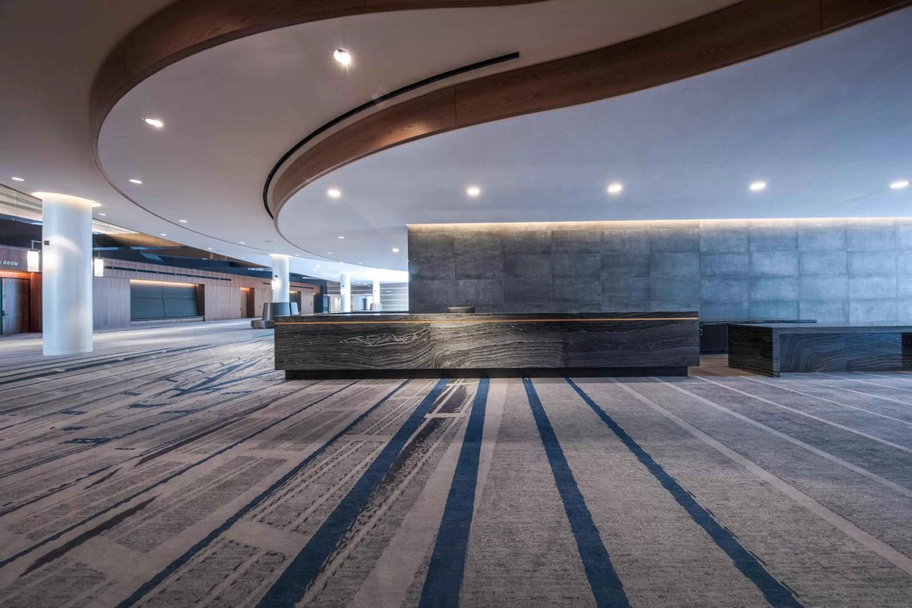 Meeting/conference room in InterContinental - Los Angeles Downtown by IHG