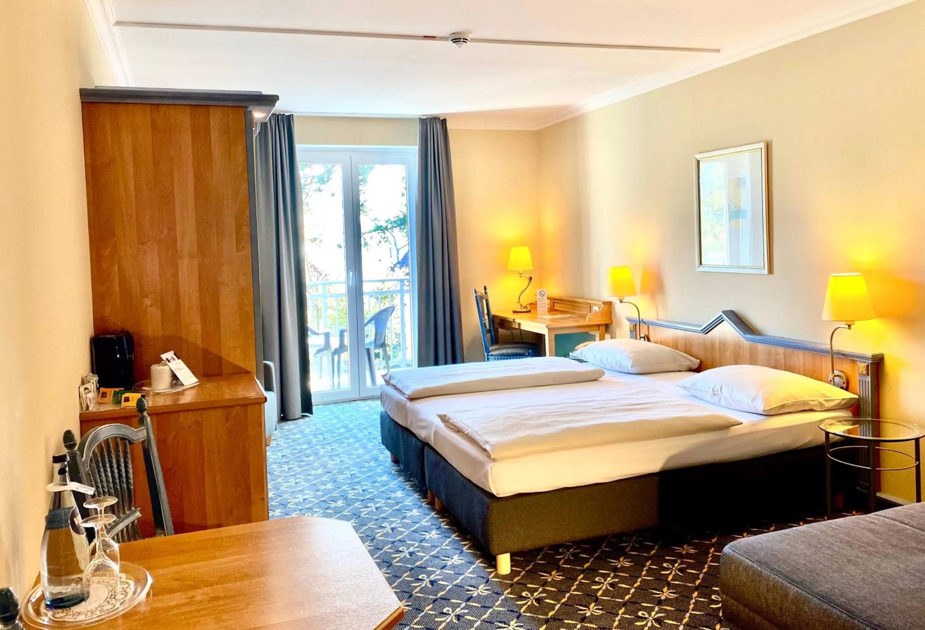 Photo of the whole room, Bed in Country Hotel Timmendorfer Strand