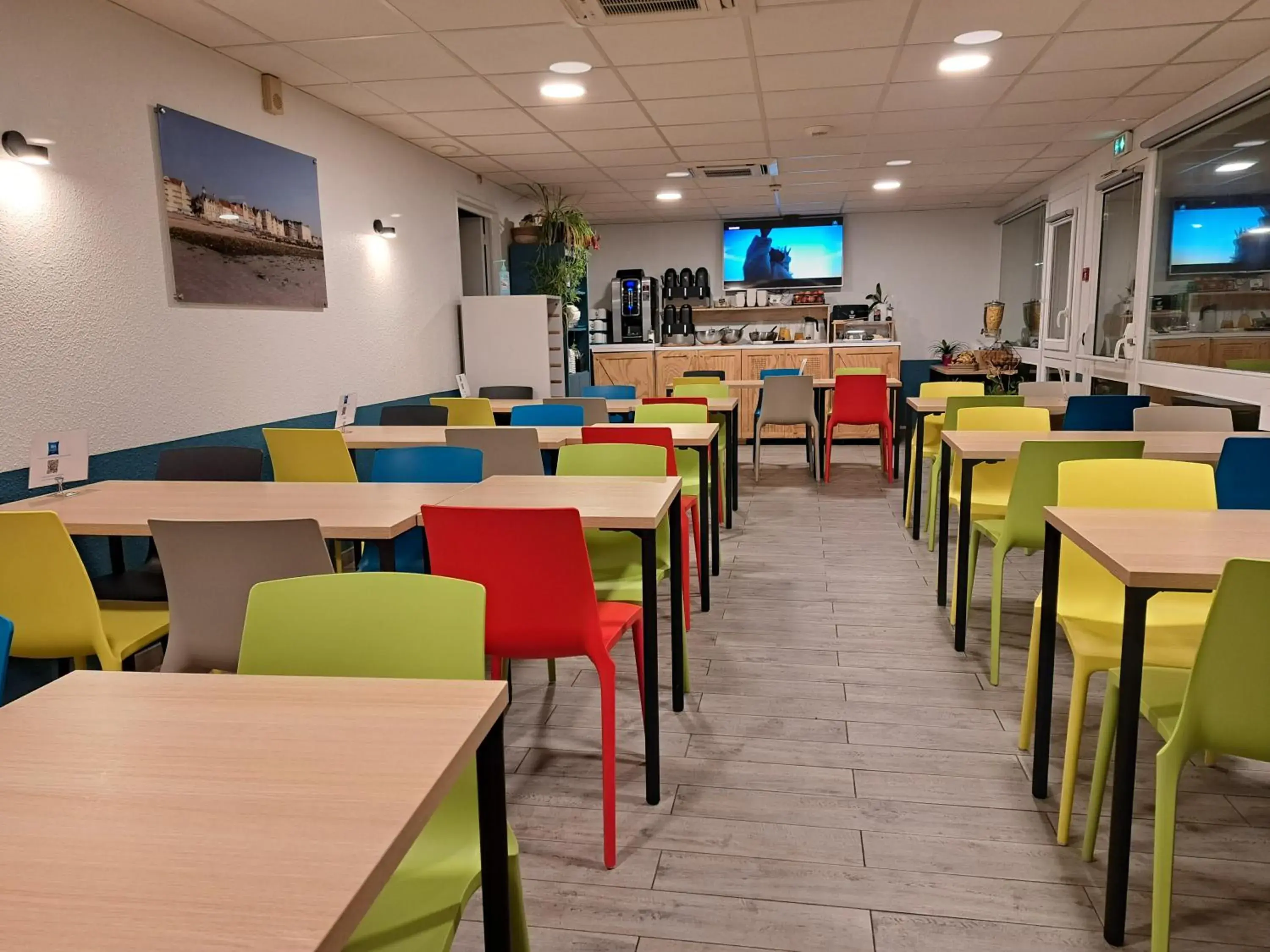 Breakfast, Restaurant/Places to Eat in ibis Budget Boulogne Sur Mer Centre les Ports