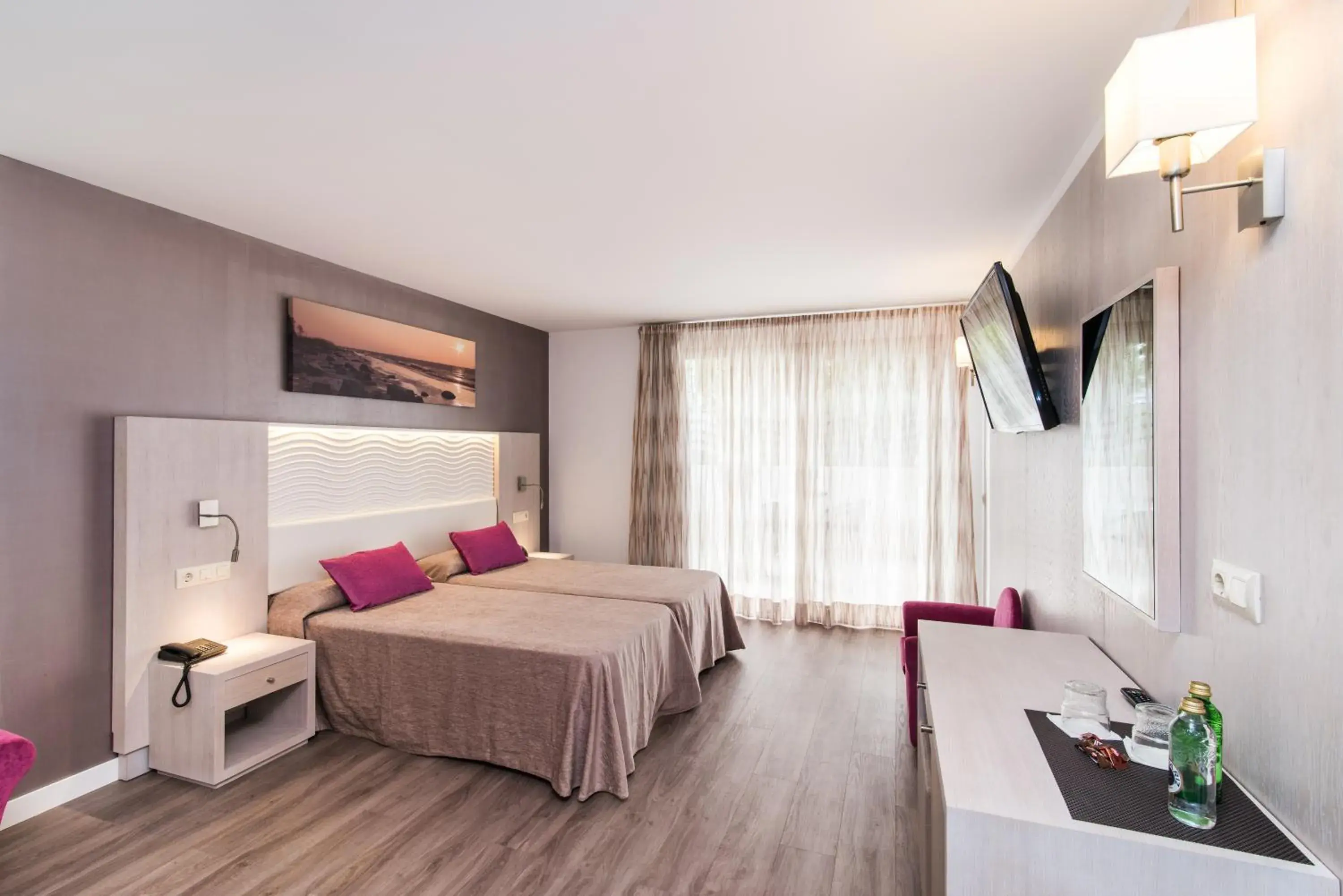 Bedroom in Hotel Baviera