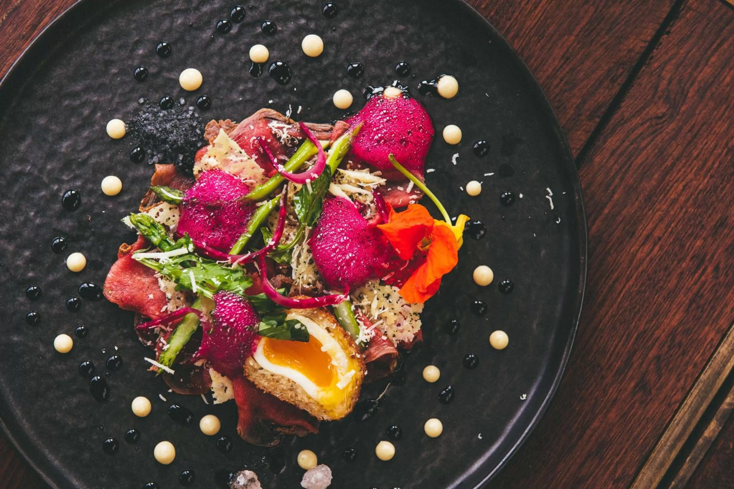 Restaurant/places to eat in Radisson Blu Hotel, Nairobi Upper Hill