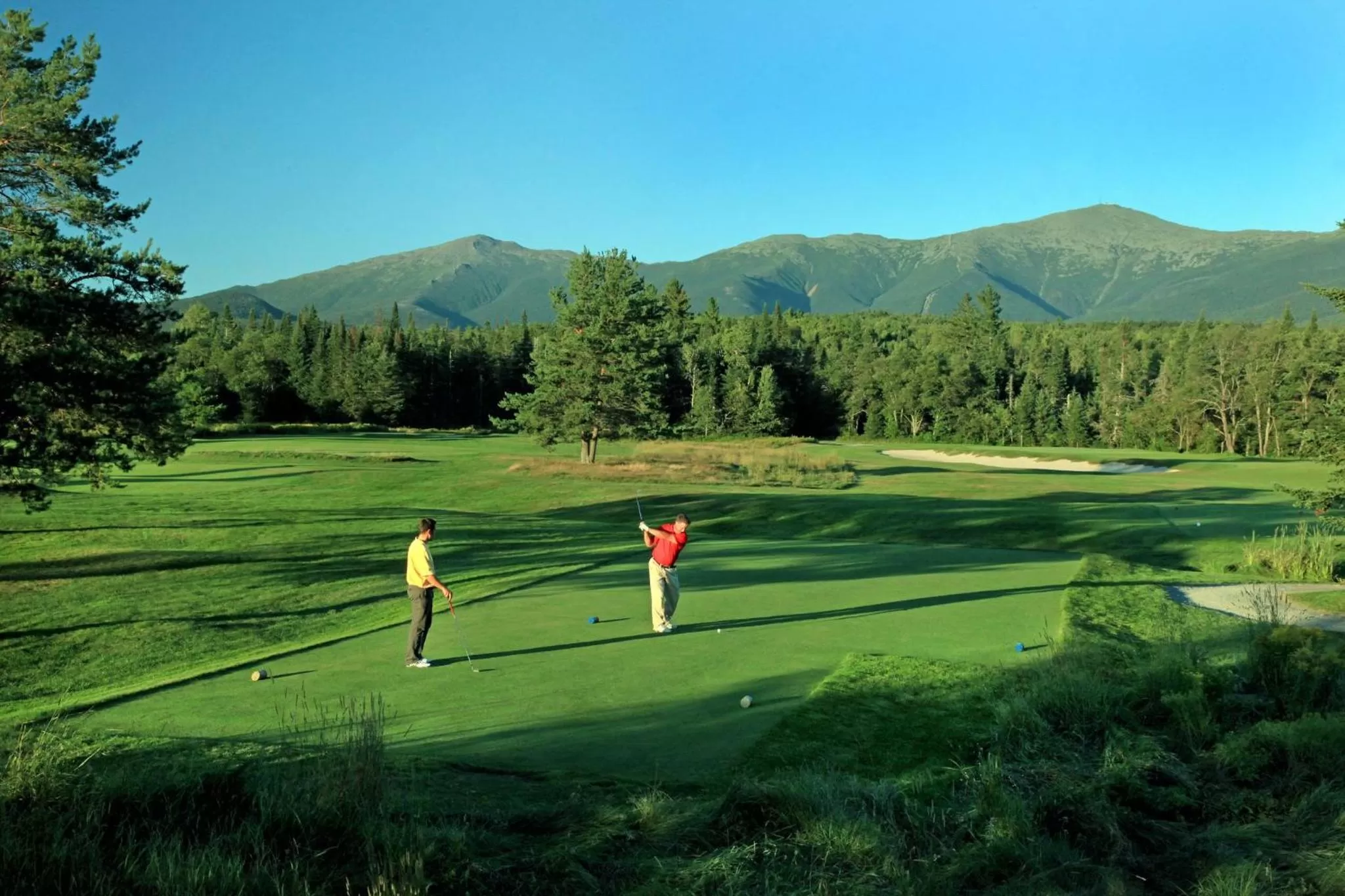 Golfcourse in Omni Bretton Arms Inn at Mount Washington Resort
