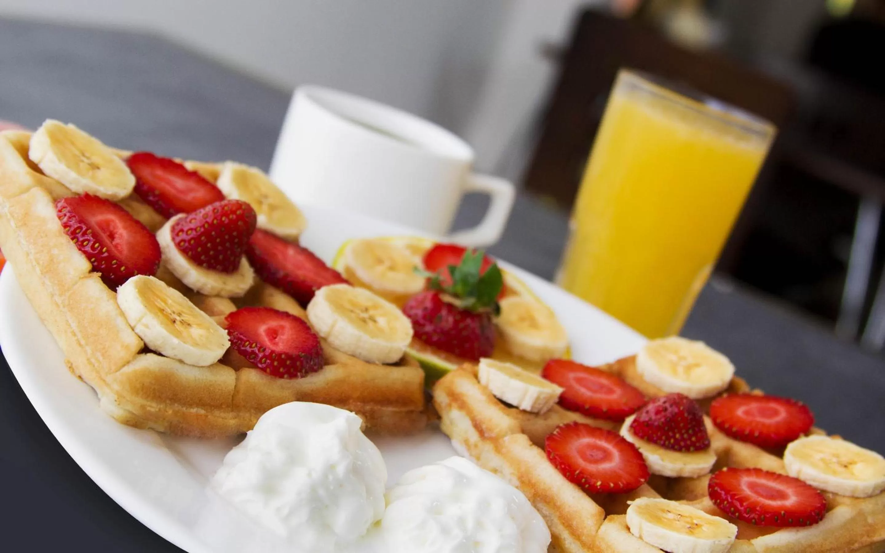 Breakfast in Hotel Villa Florencia Zona Rosa