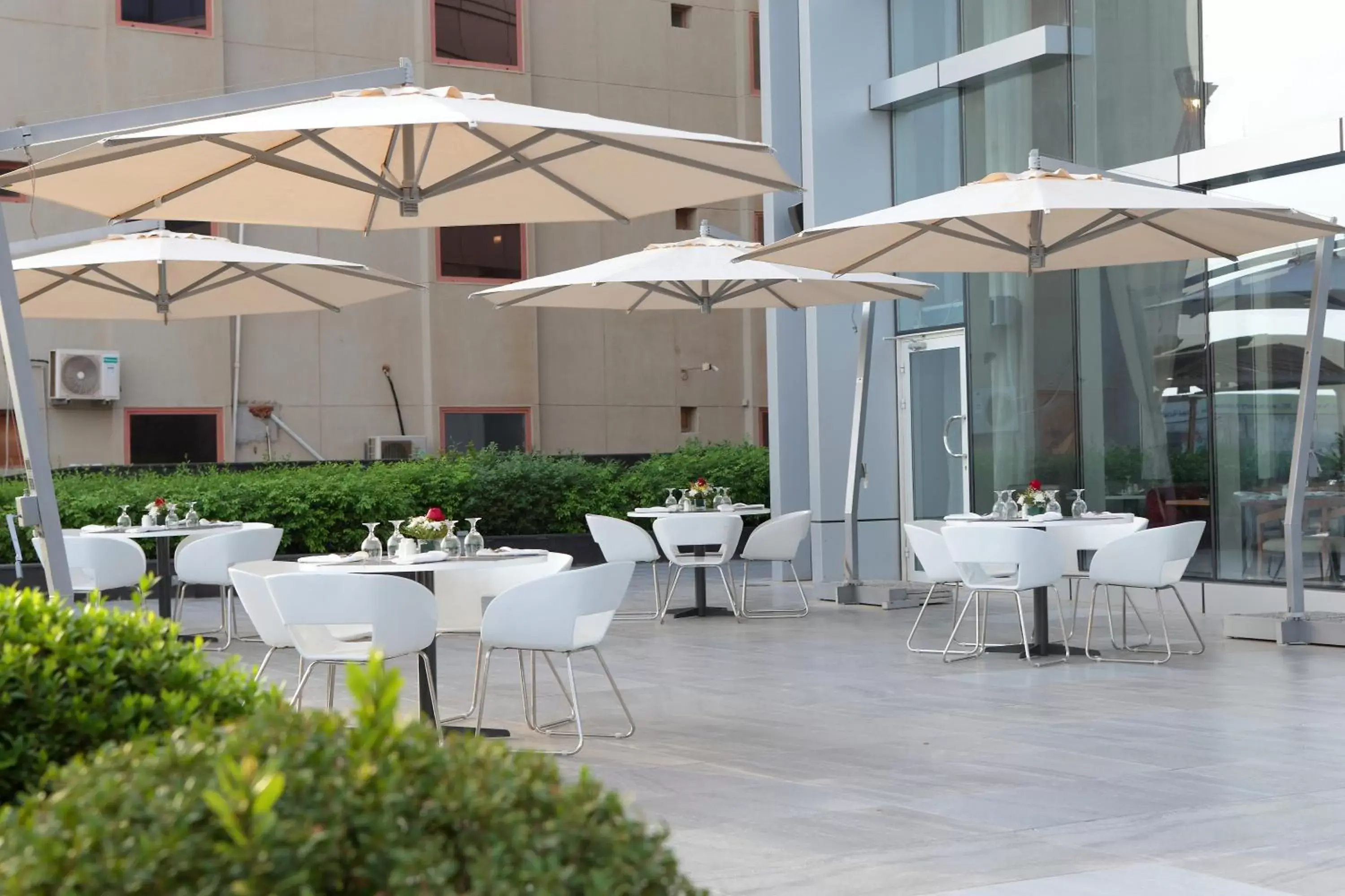 Balcony/Terrace, Restaurant/Places to Eat in Novotel Jazan