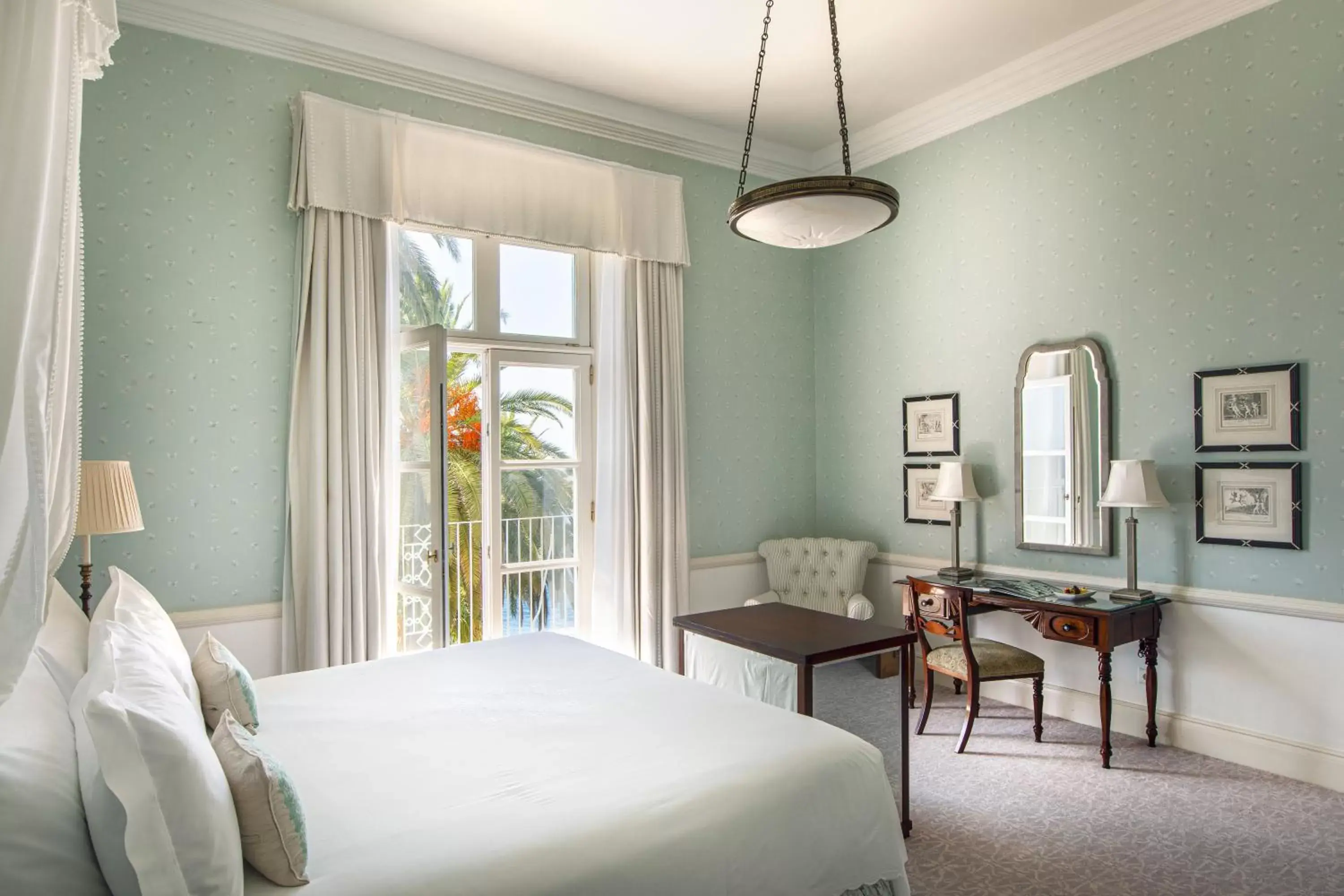 Bedroom, Bed in Reid's Palace, A Belmond Hotel, Madeira