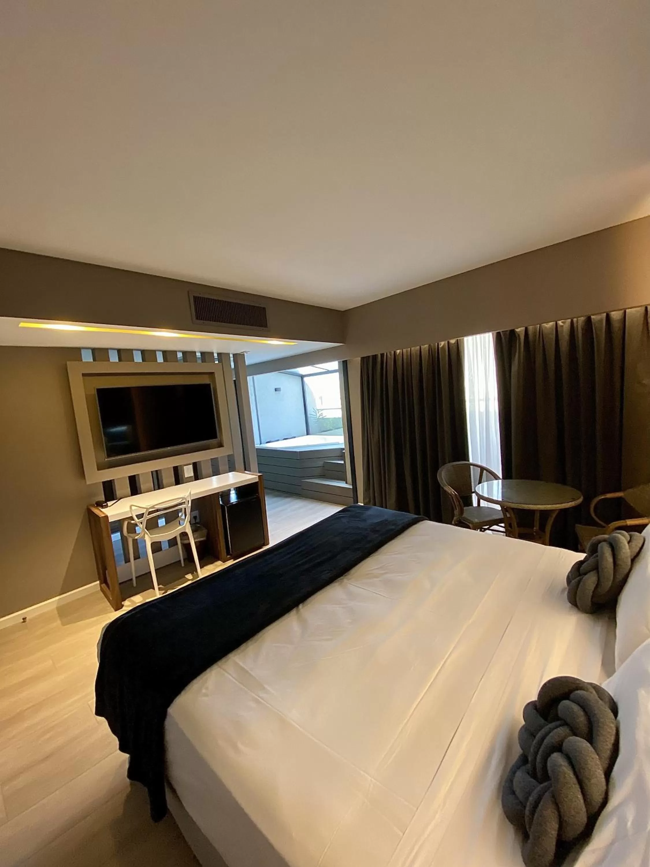 Bed in Up Congreso Hotel