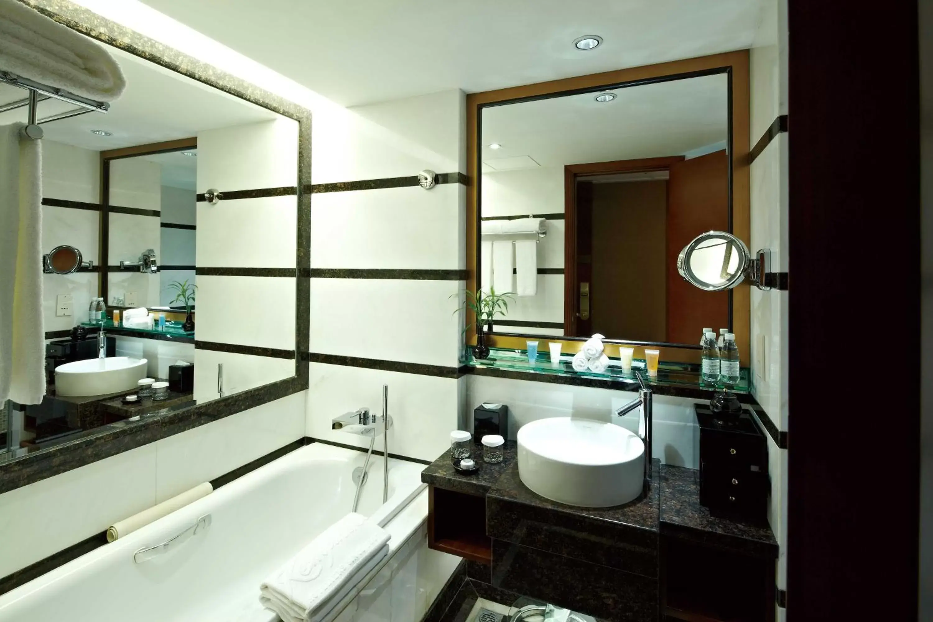 Toilet, Bathroom in Kempinski Hotel Shenzhen