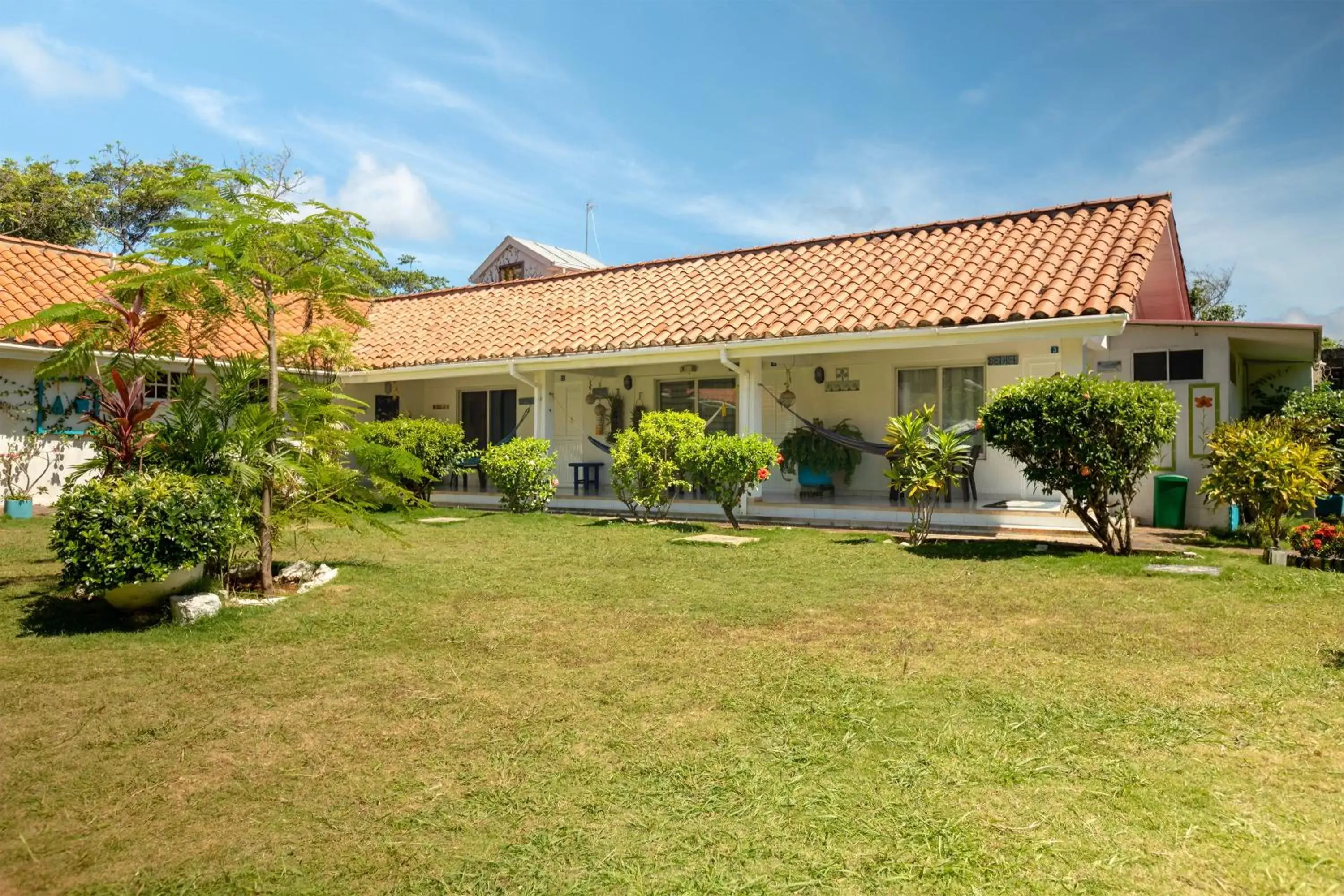 Property building in Hosteria Mar y Sol Property building in Hosteria Mar y Sol