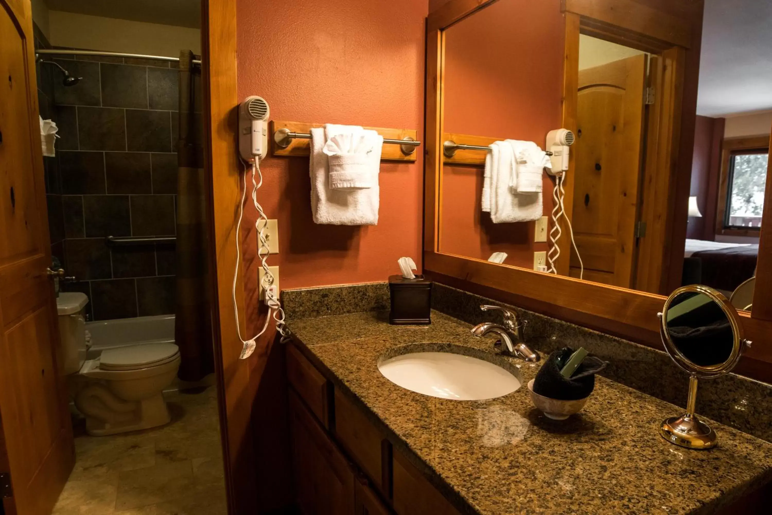 Bathroom in Silver Moon Inn