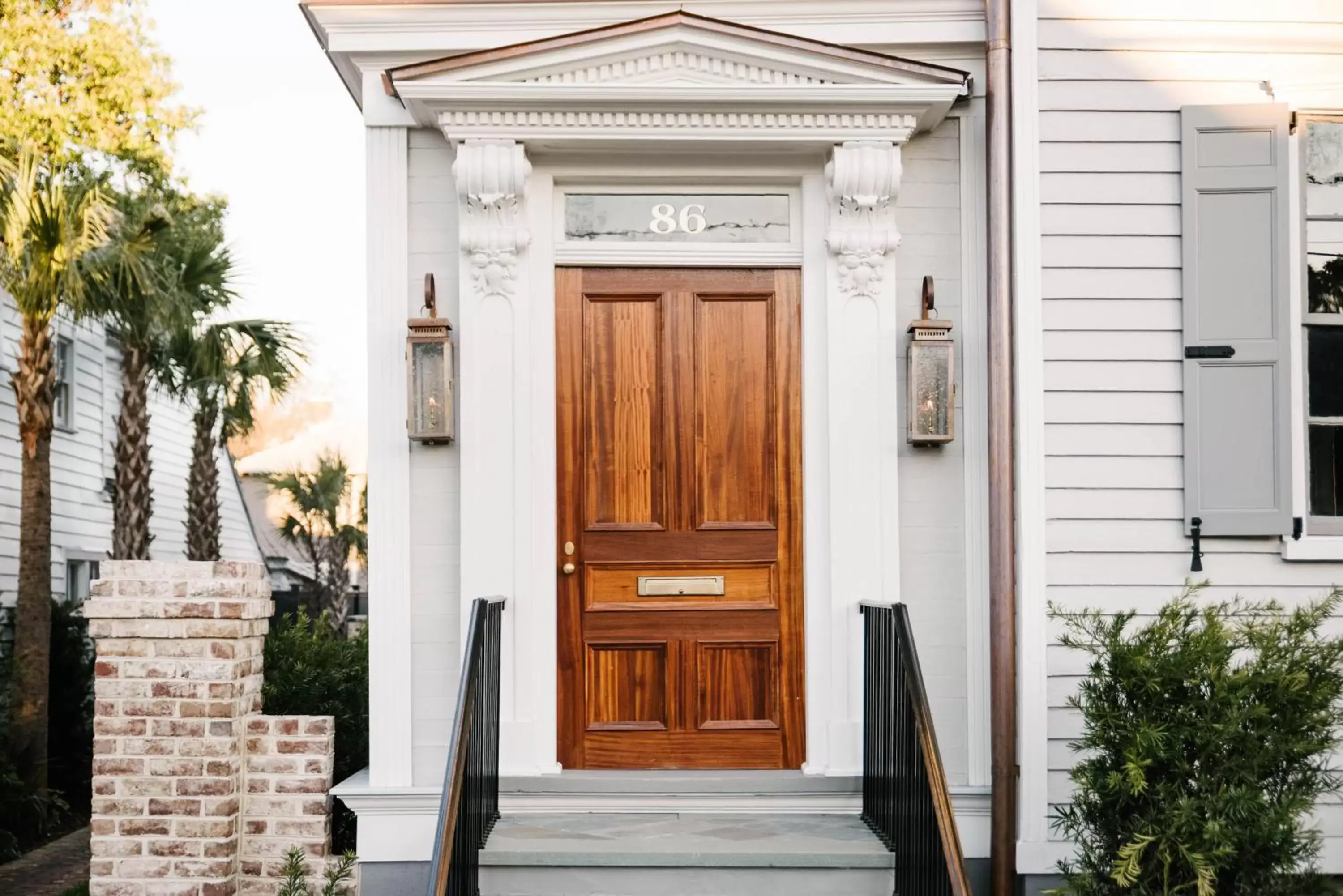 Facade/Entrance in 86 Cannon Historic Inn - Adults Only