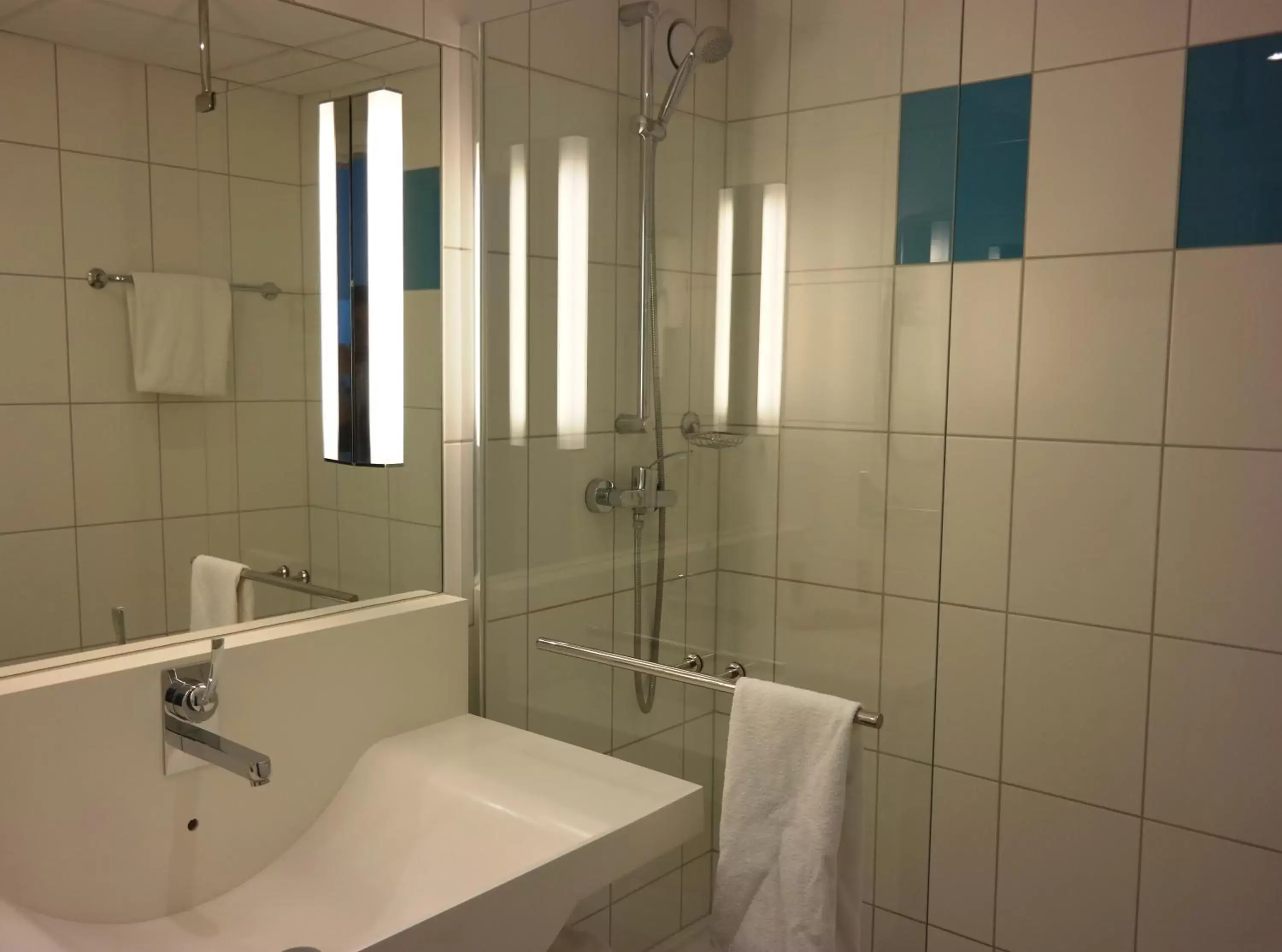 Bathroom in Novotel Wrocław City