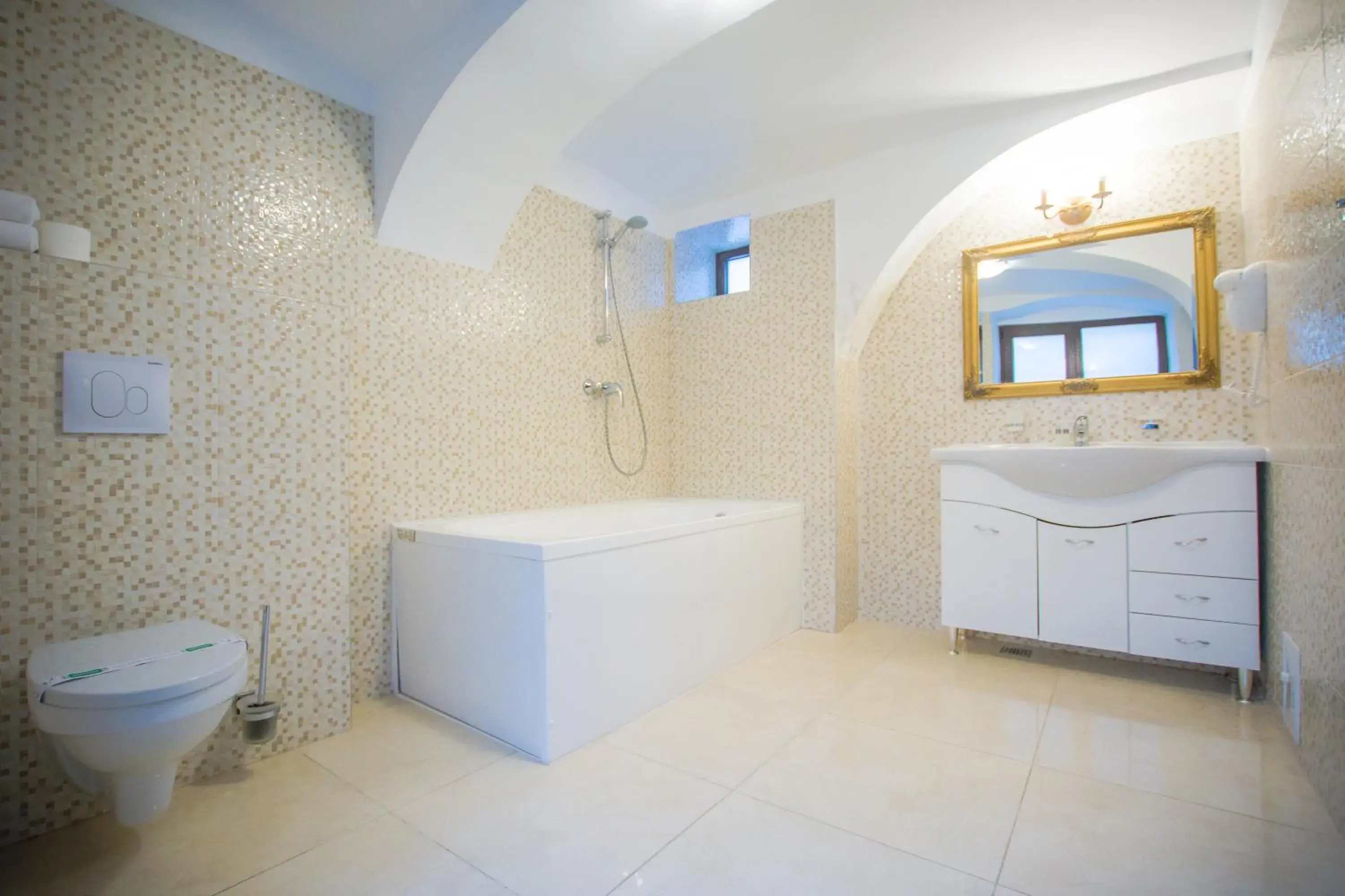 Bathroom in Safrano Palace