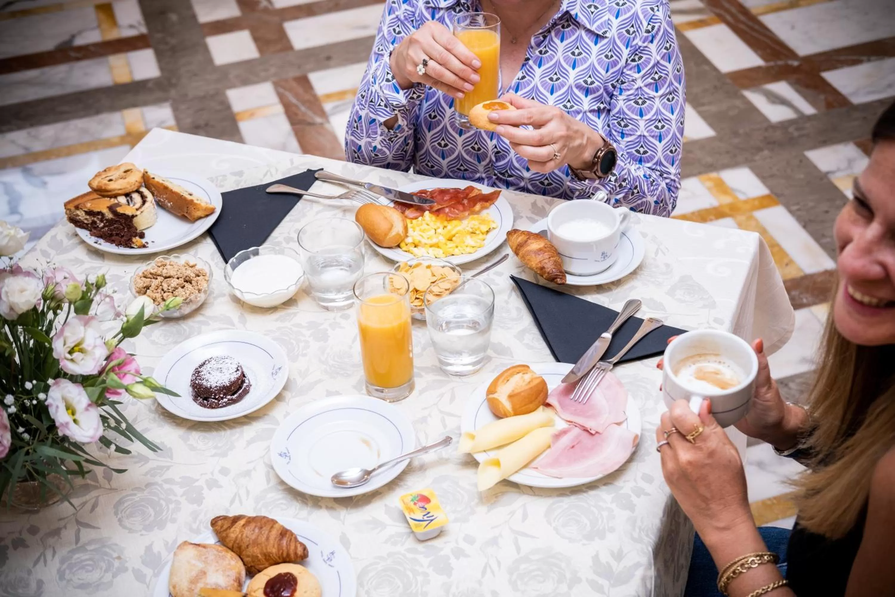 Breakfast in Hotel Santa Prisca