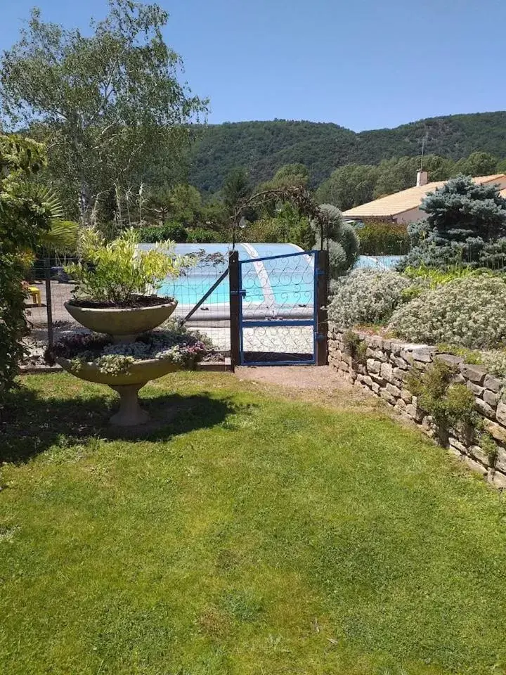 Garden, Swimming Pool in Fan 36B