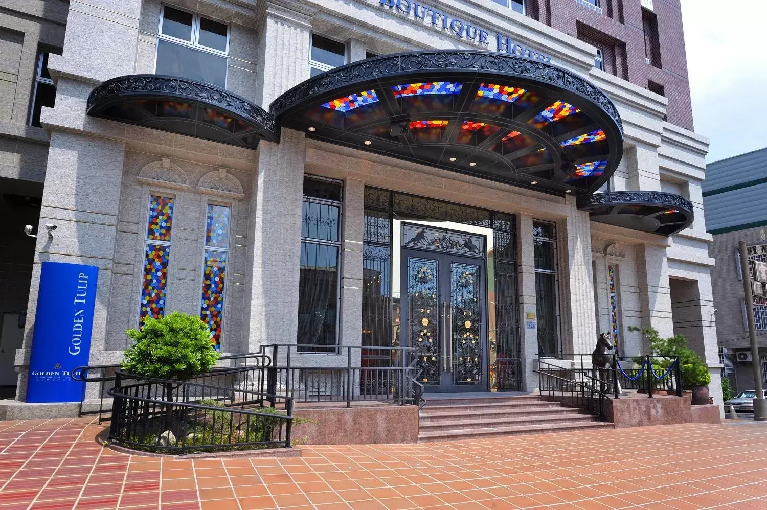 Property building in Golden Tulip RS Boutique Hotel-Tainan Property building in Golden Tulip RS Boutique Hotel-Tainan