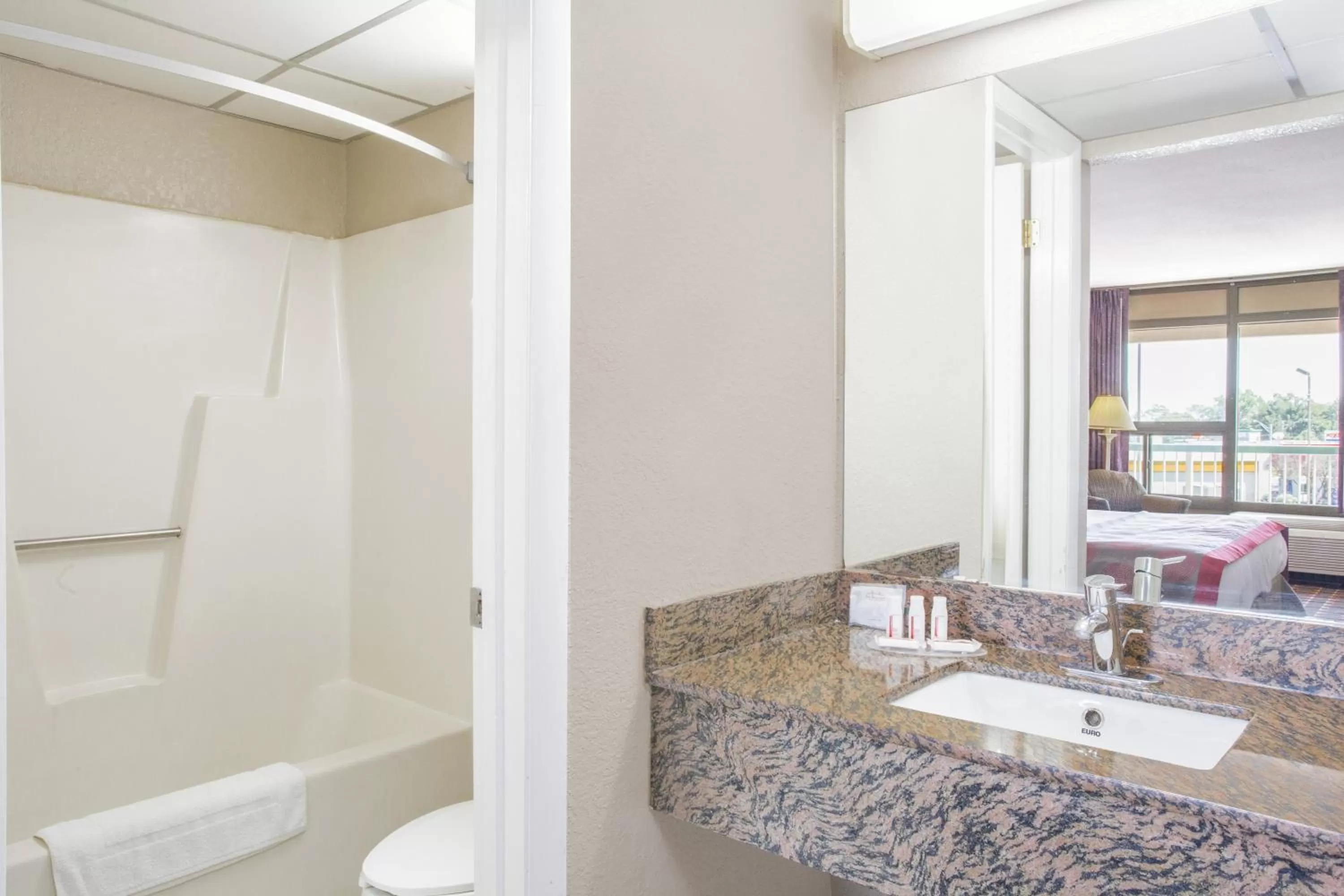 Bathroom in Ramada by Wyndham Edgewood Hotel & Conference Center