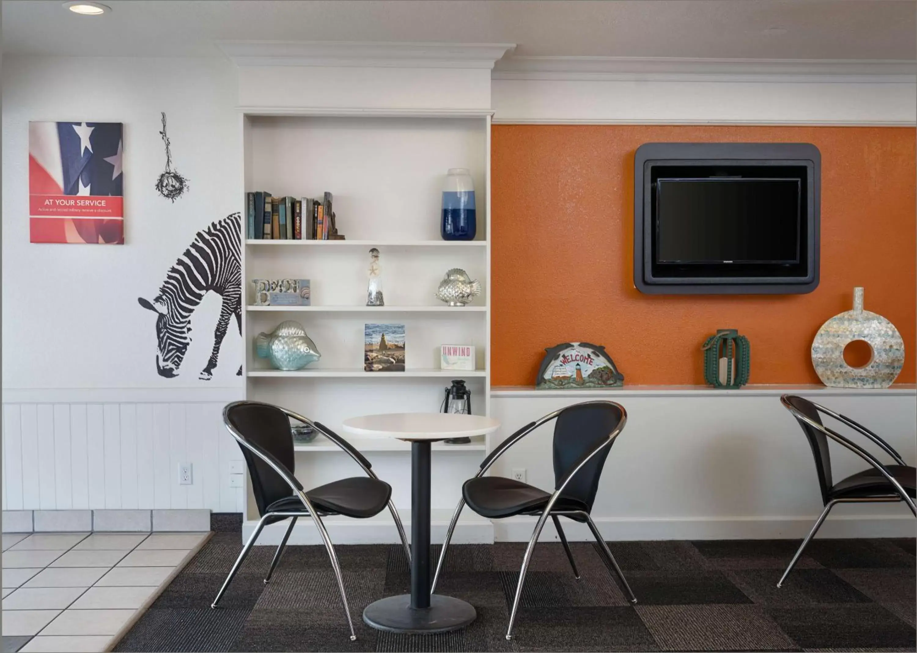 Lobby or reception in Motel 6 San Simeon, CA - Hearst Castle Area Lobby or reception in Motel 6 San Simeon, CA - Hearst Castle Area