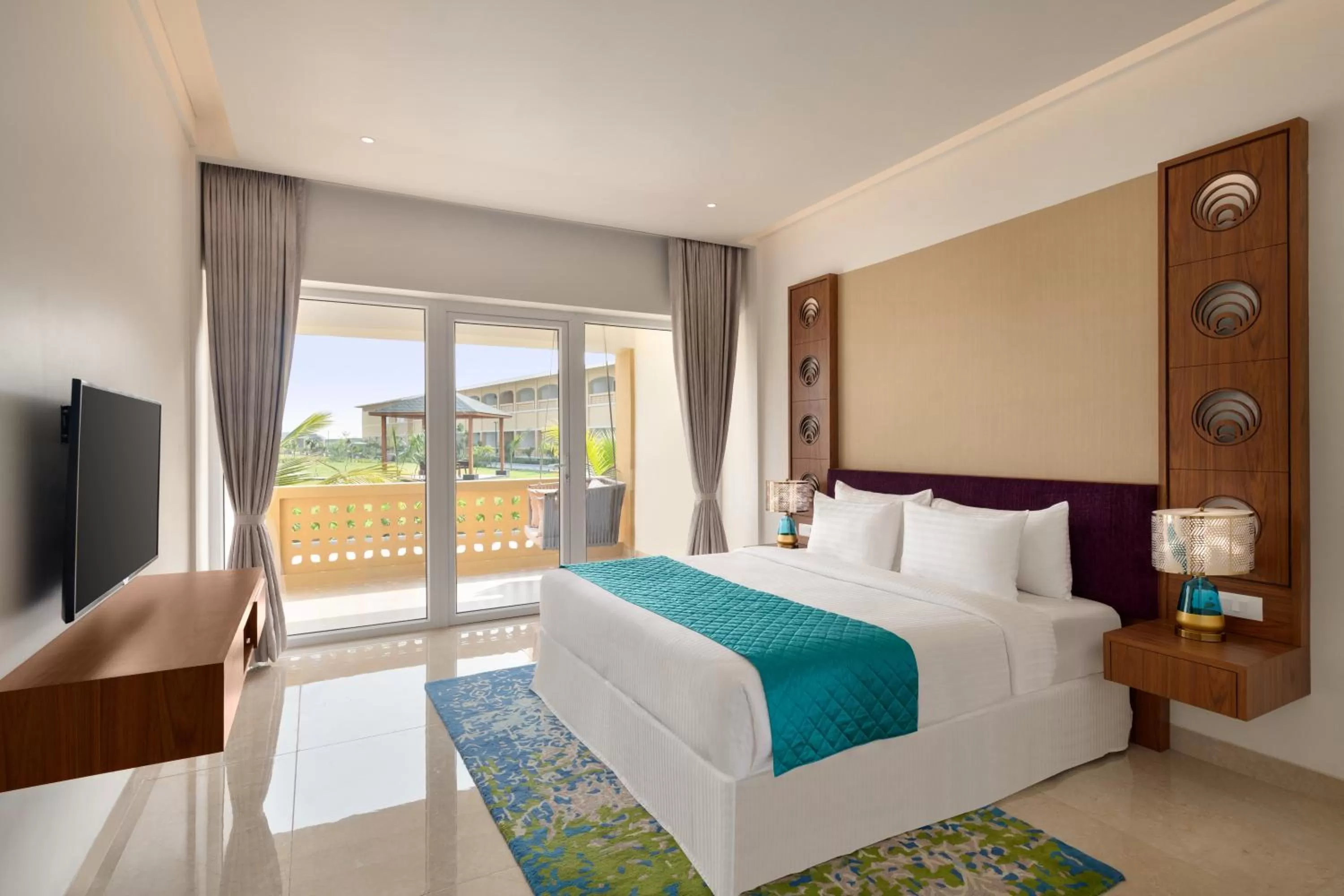 Bed in Hawthorn Suites by Wyndham Dwarka