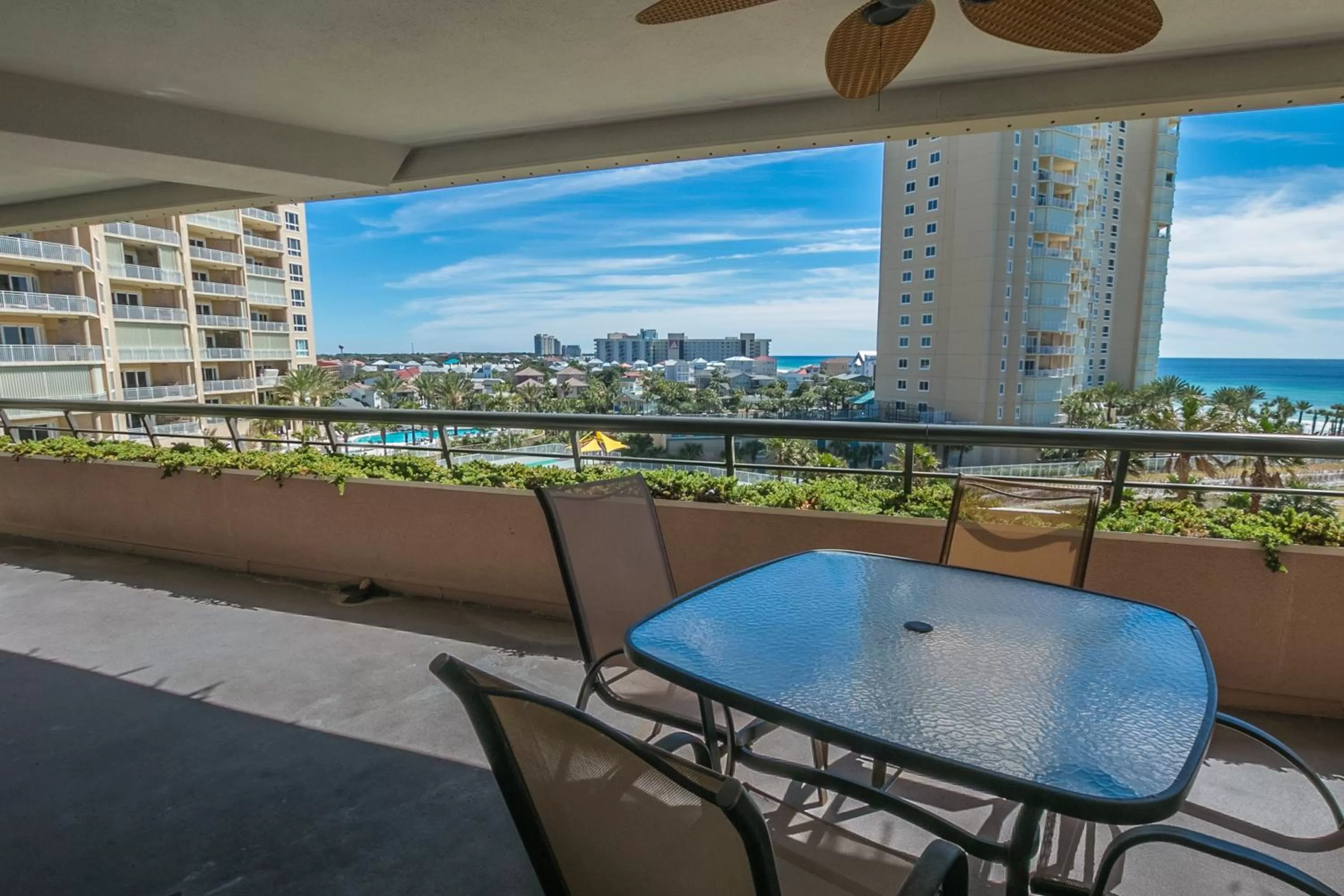 Edgewater Beach Resort 602 Destin (Condo)