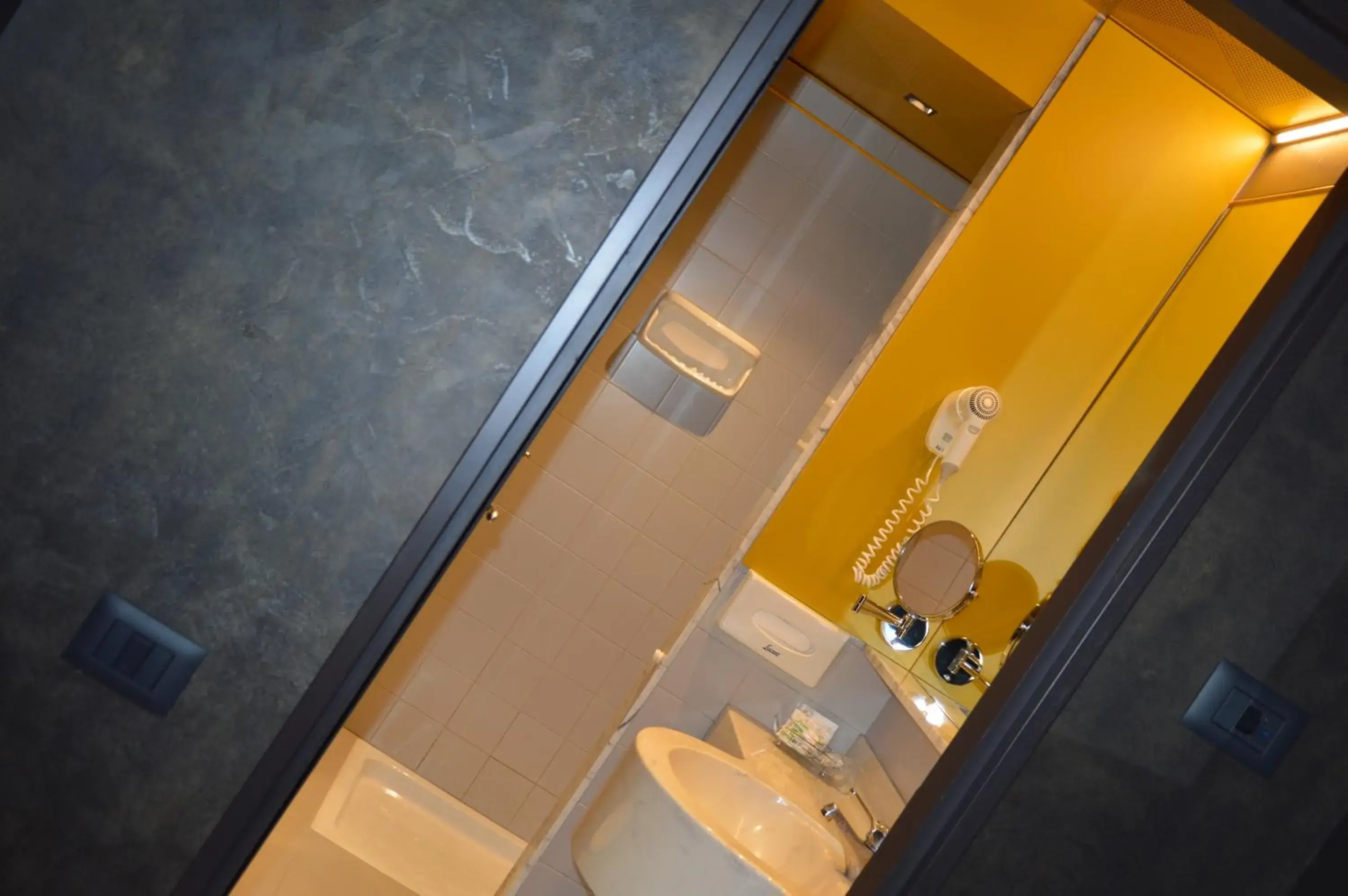 Bathroom in Hotel Friuli