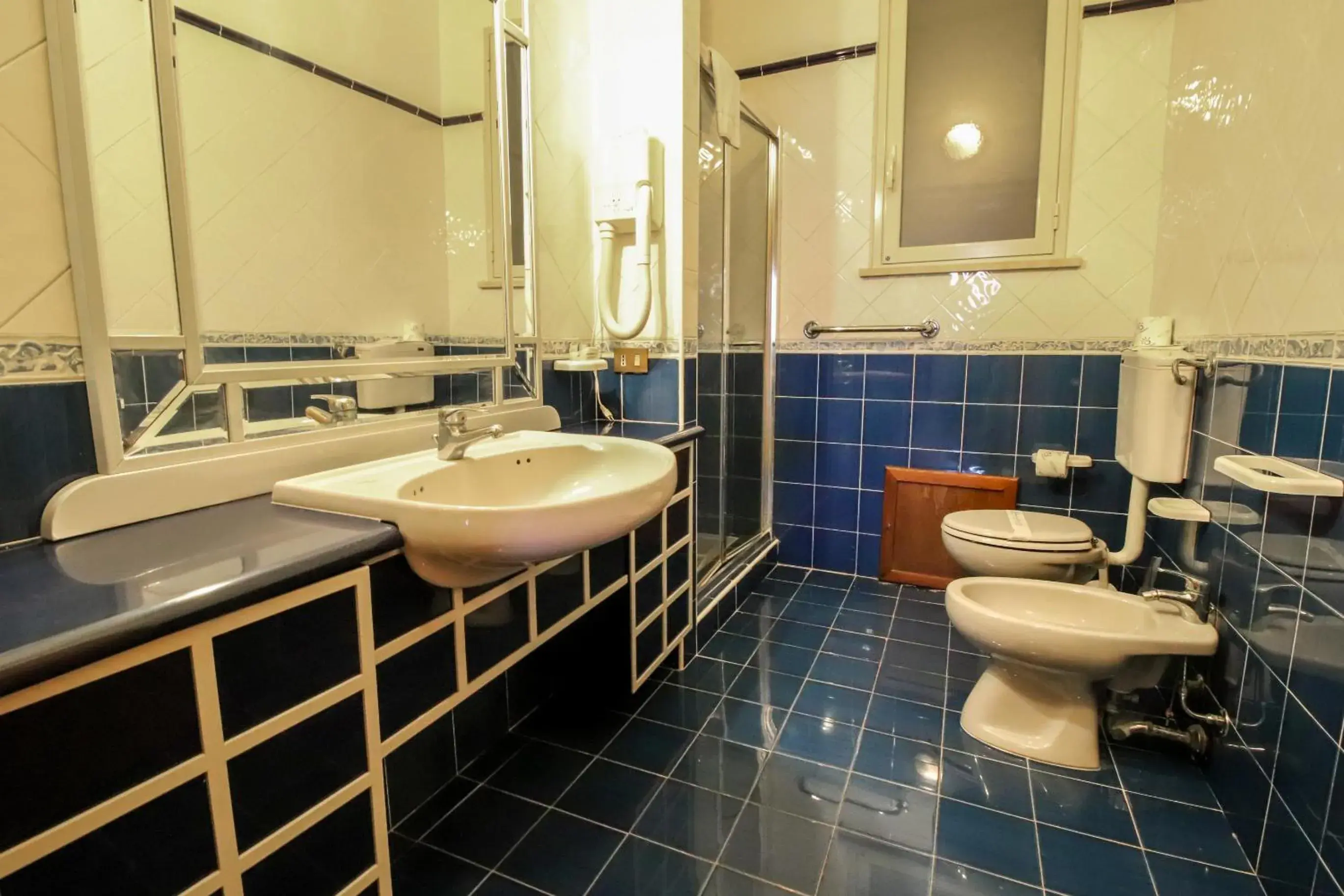 Shower, Bathroom in Cala Dell'Arena