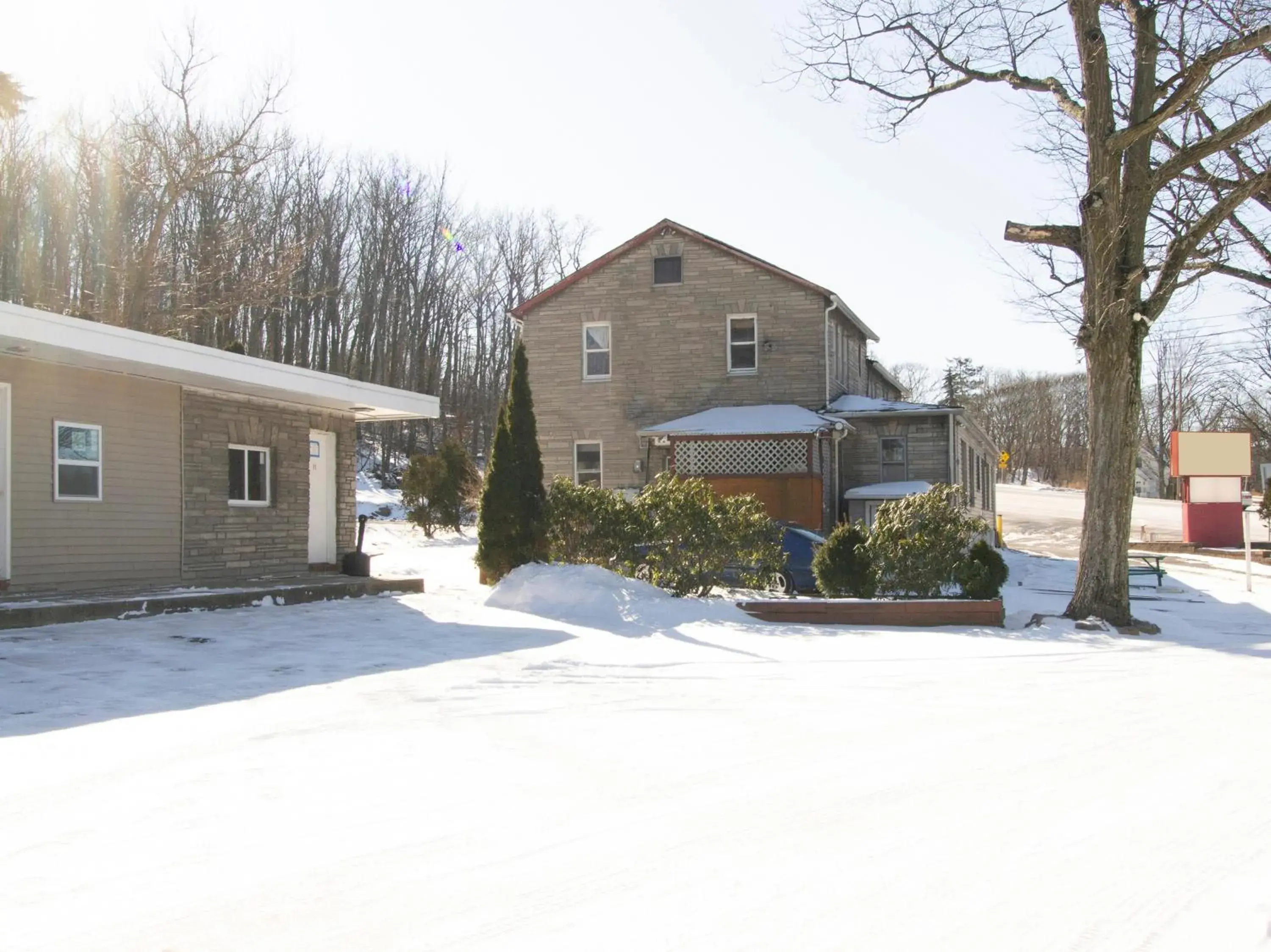 Property building, Winter in OYO Hotel Wilkes-Barre East