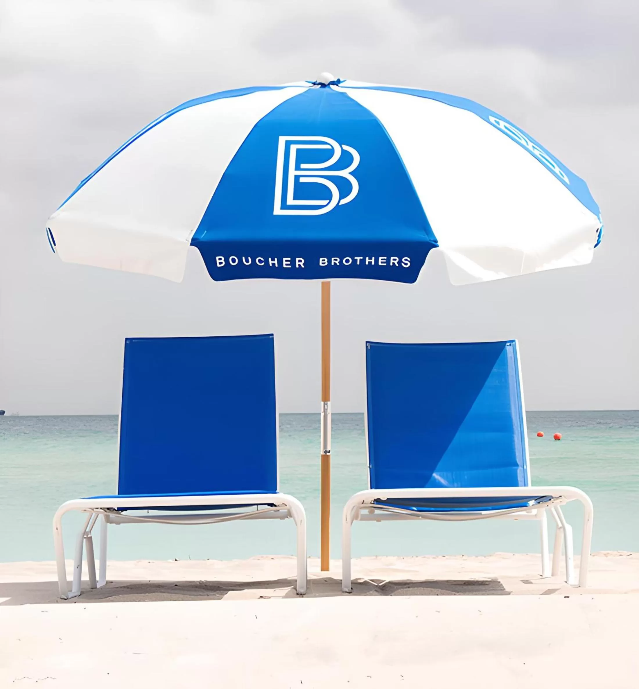 Beach in Dream South Beach, by Hyatt