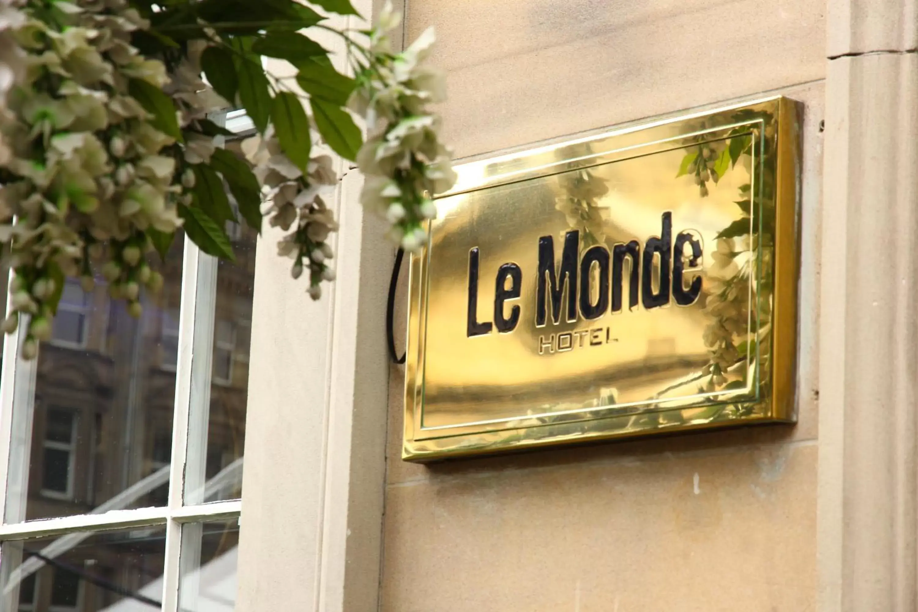 Property building in Le Monde Hotel