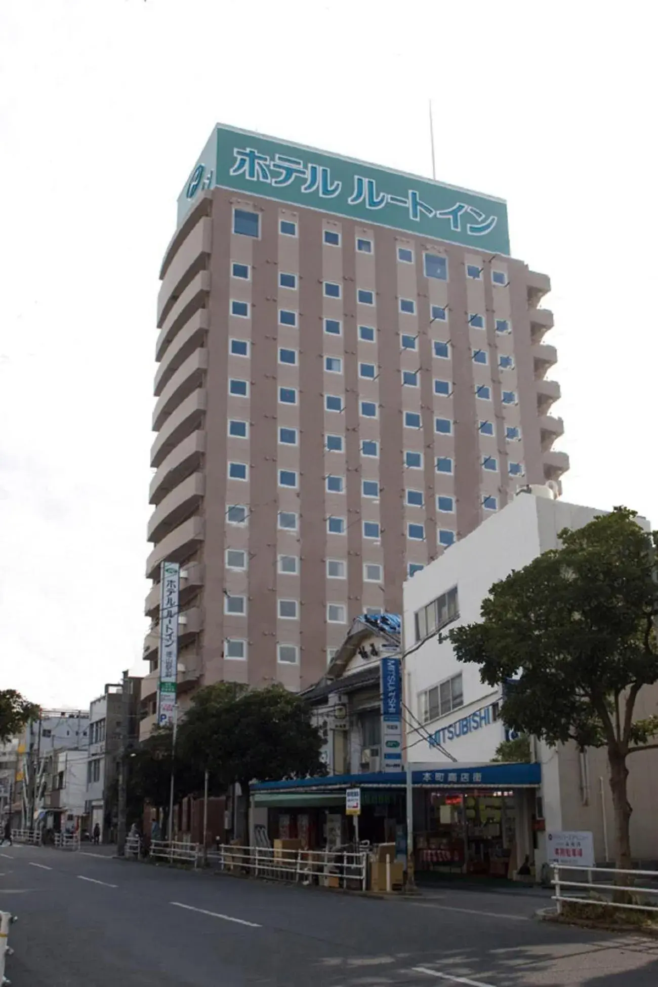 Facade/entrance, Property Building in Hotel Route-Inn Tokuyama Ekimae