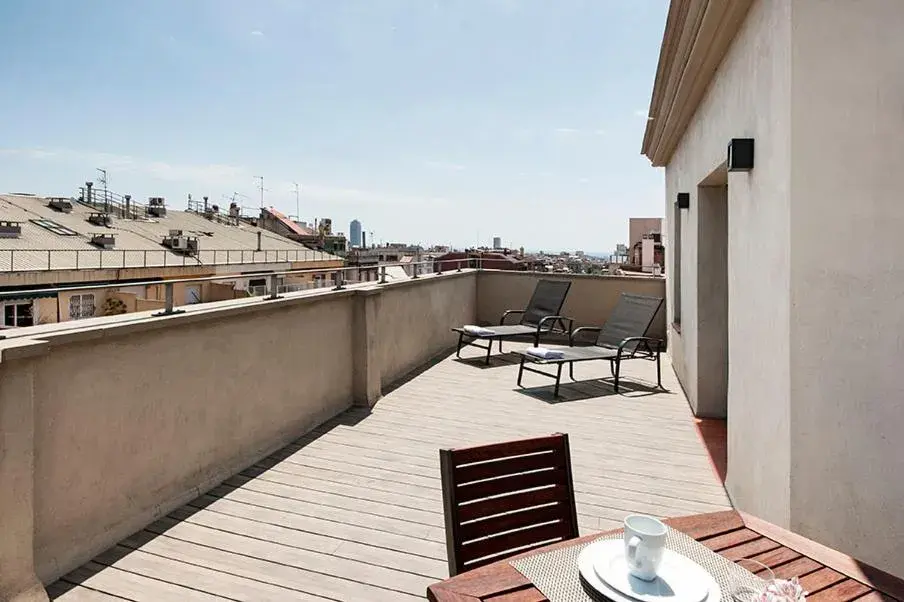 Balcony/Terrace in Arago312 Apartments