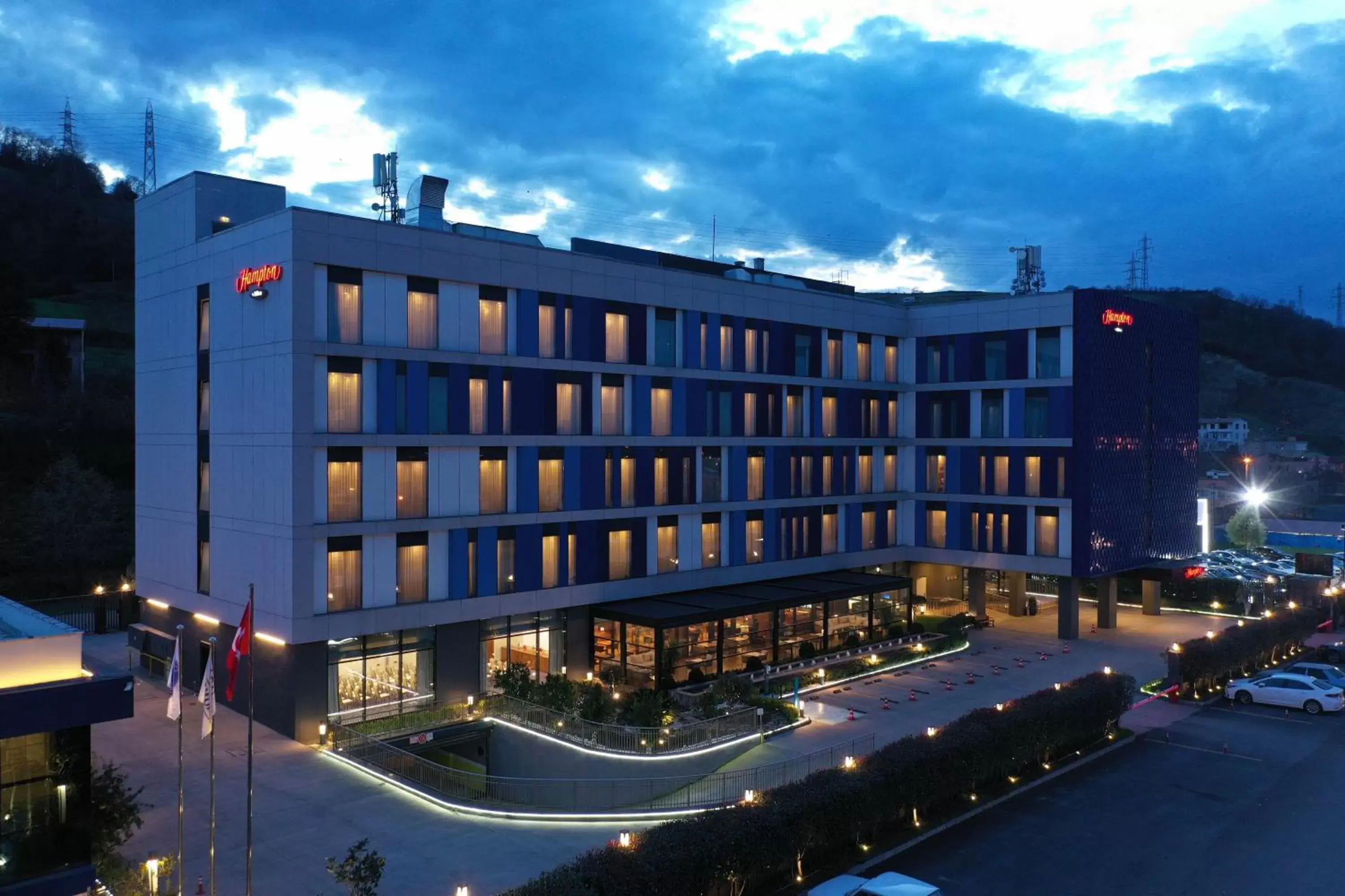 Property Building in Hampton by Hilton Samsun