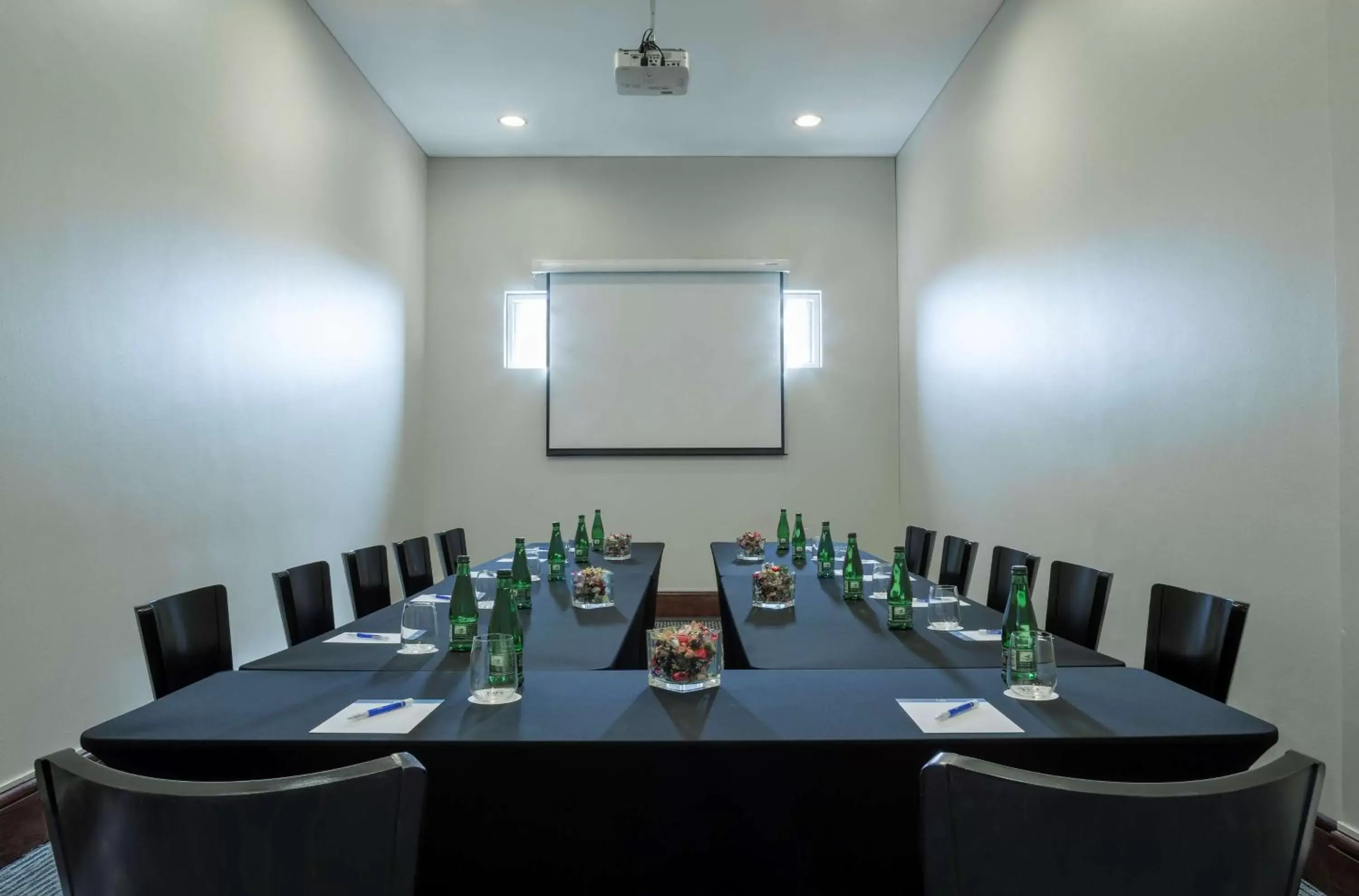 Meeting/conference room in NH Antofagasta
