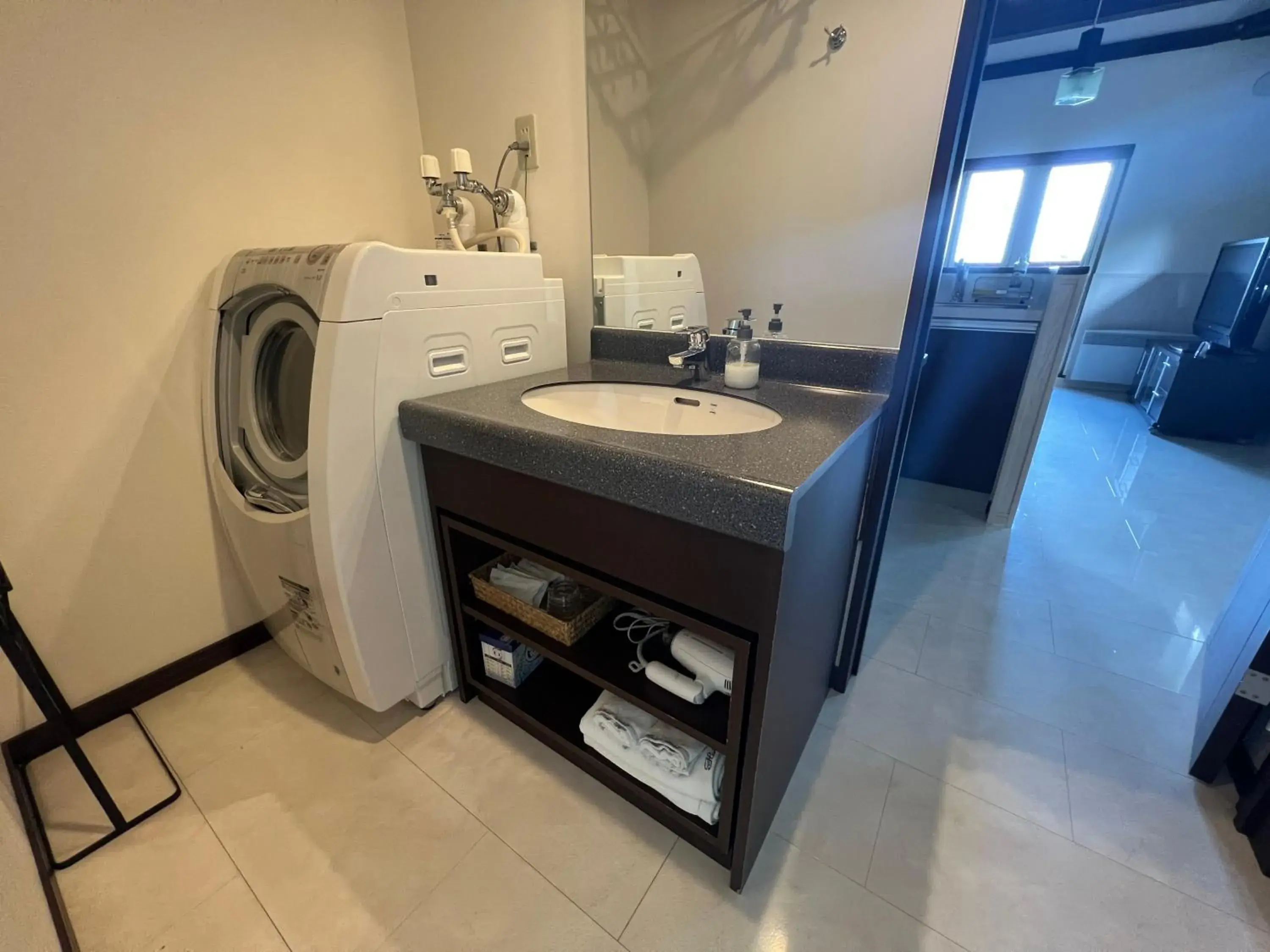 laundry, Bathroom in Chalet Fuyuri