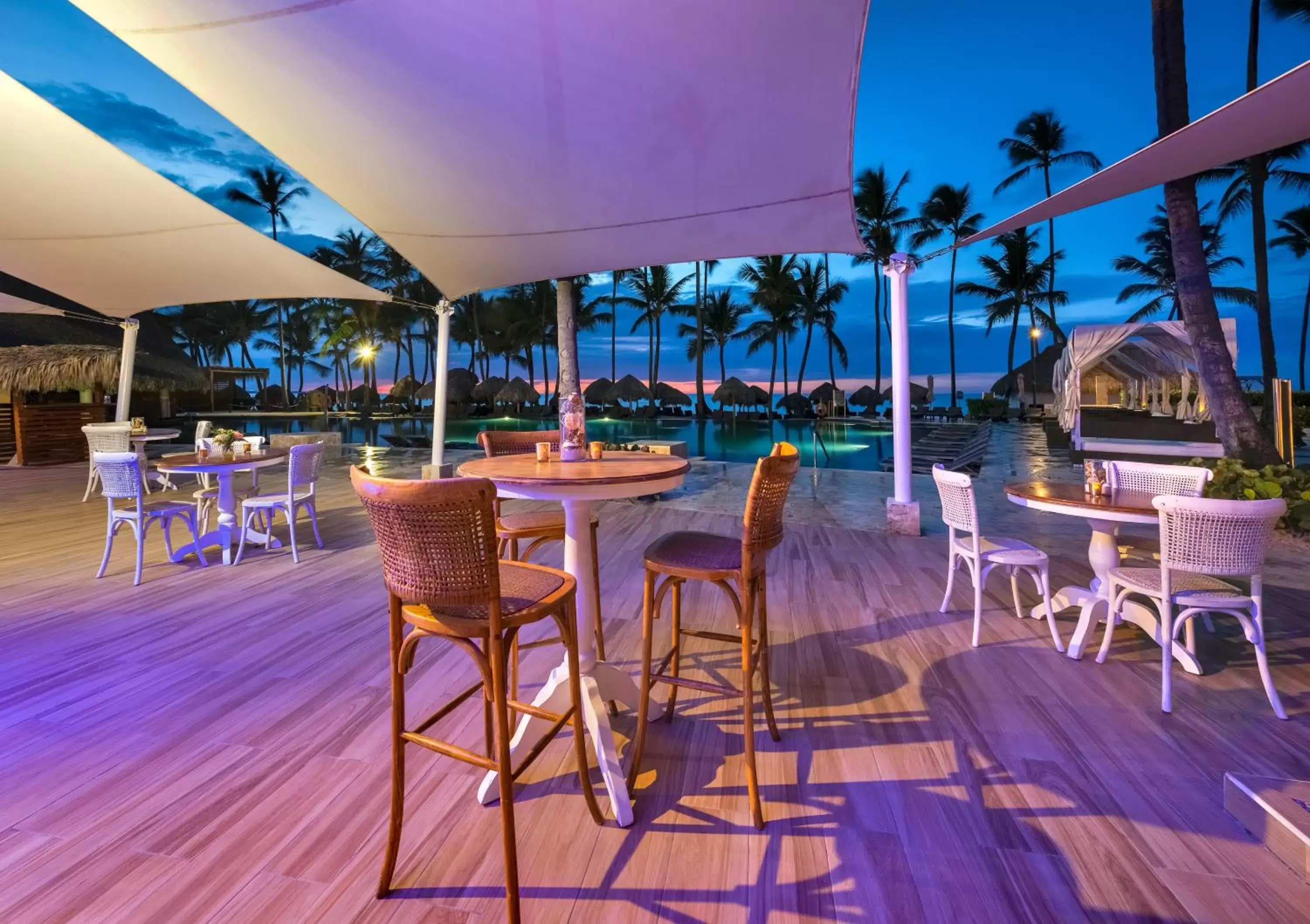 Pool view, Restaurant/Places to Eat in Royalton Punta Cana, An Autograph Collection All-Inclusive Resort & Casino