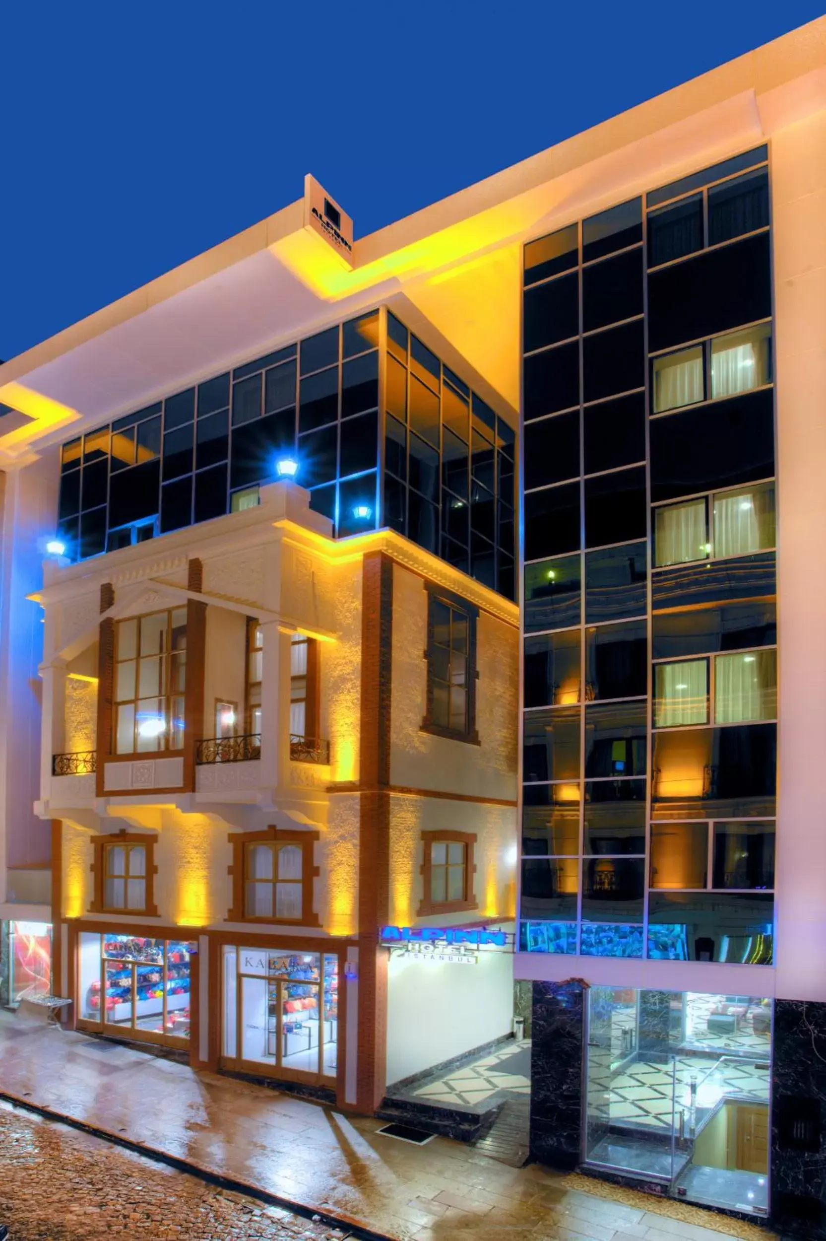 Facade/entrance, Property Building in Alpinn Hotel Istanbul