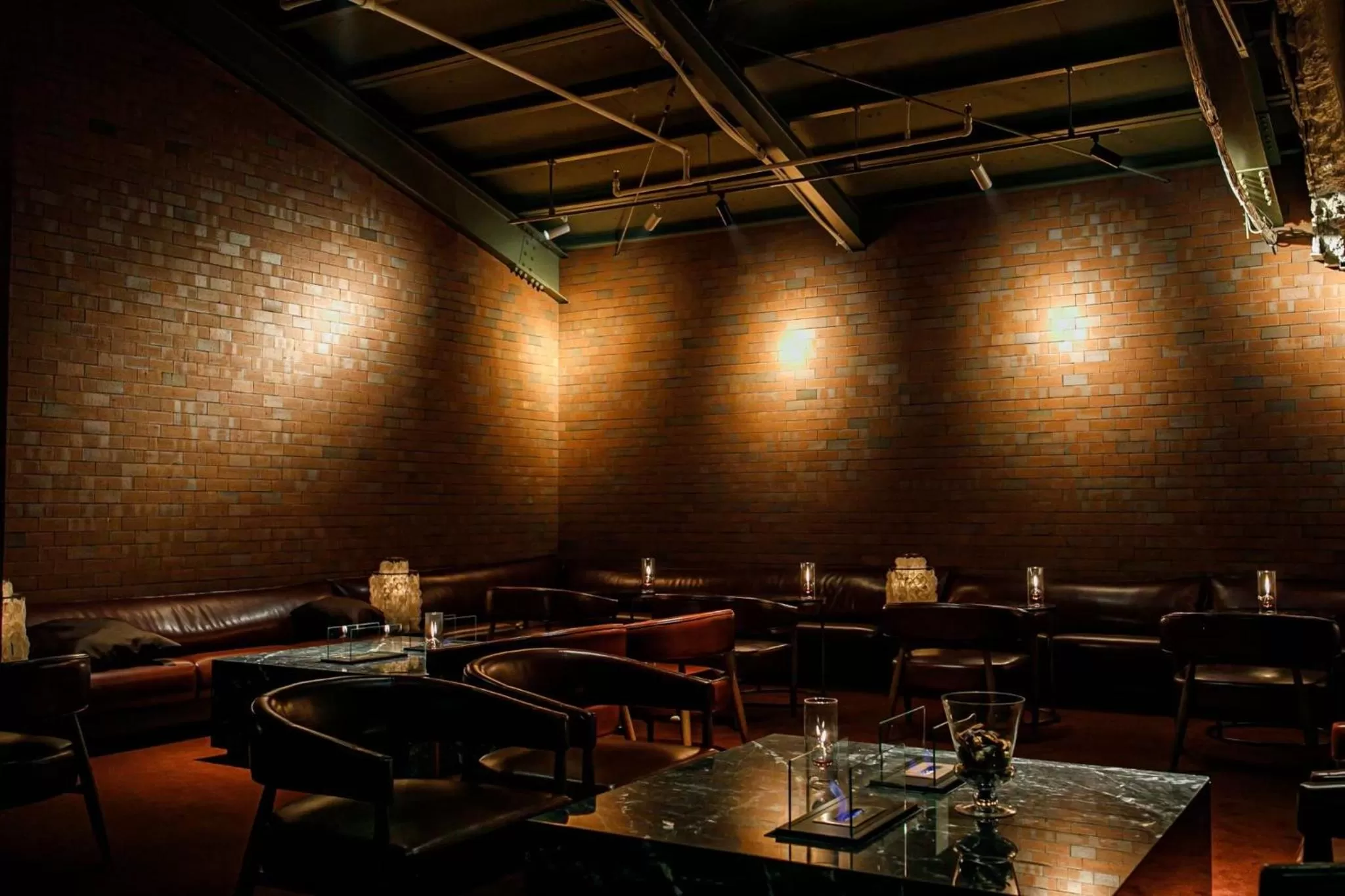 Restaurant/places to eat in THE STEEL HOUSE