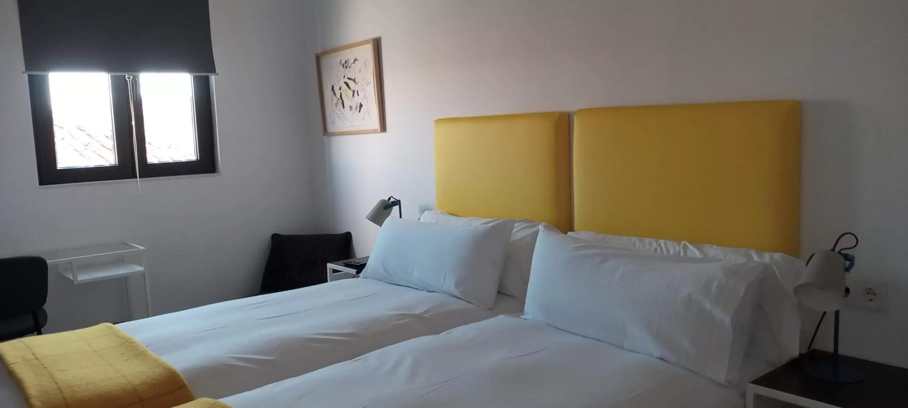 TV and multimedia, Bed in Slow León Apartamentos Turísticos