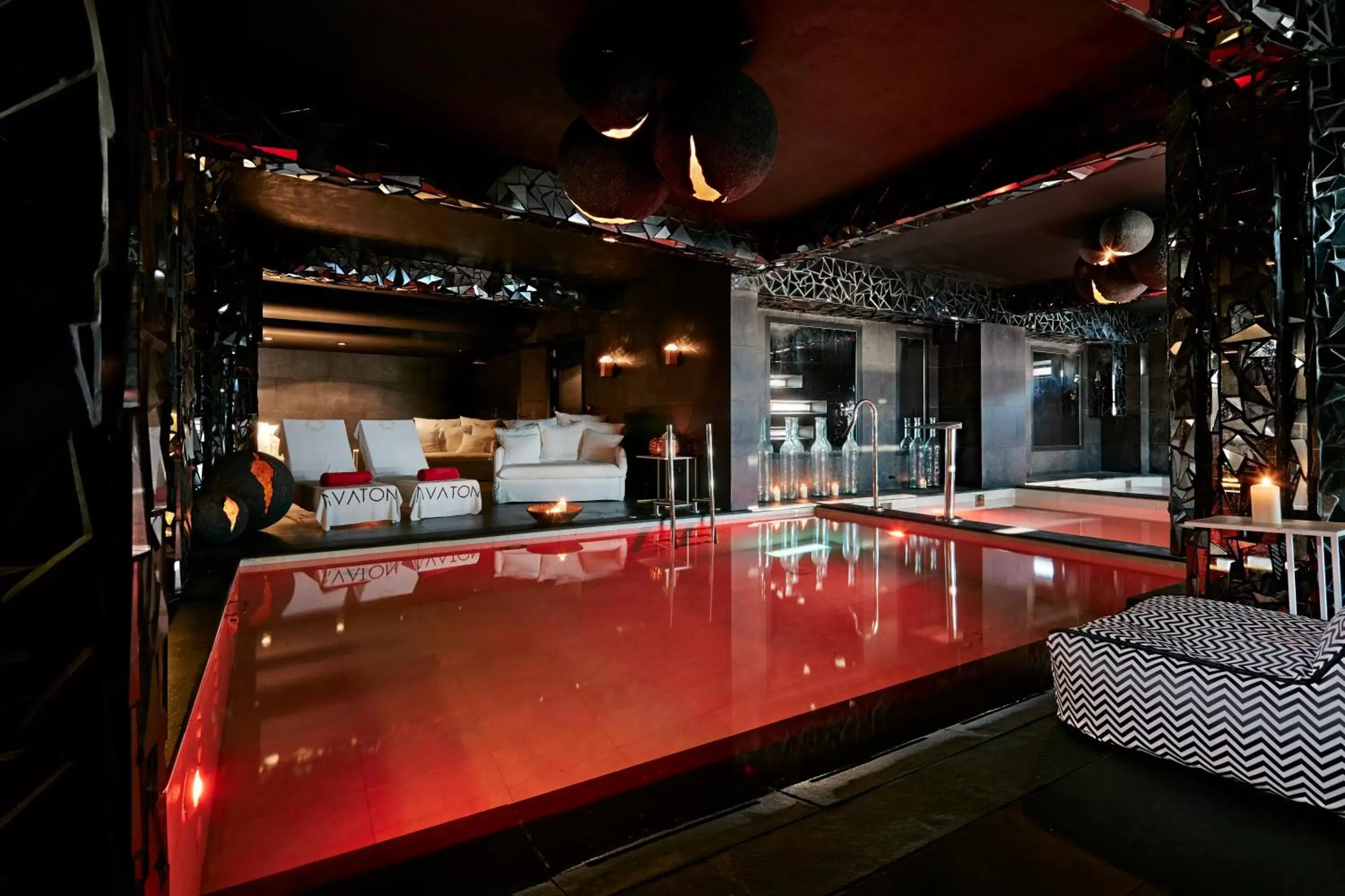 Swimming pool, Lounge/Bar in Myconian Avaton - Design Hotels